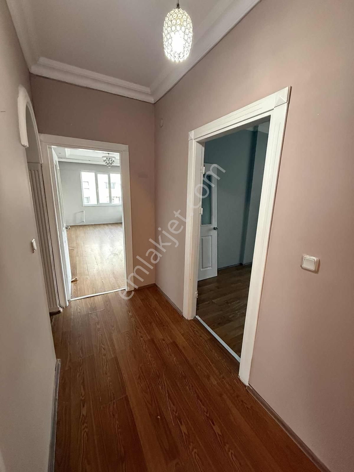 Uncalı Merkezi Konumda Havuzlu Sitede Kiralık 3+1 Geniş Daire - Görsel 11