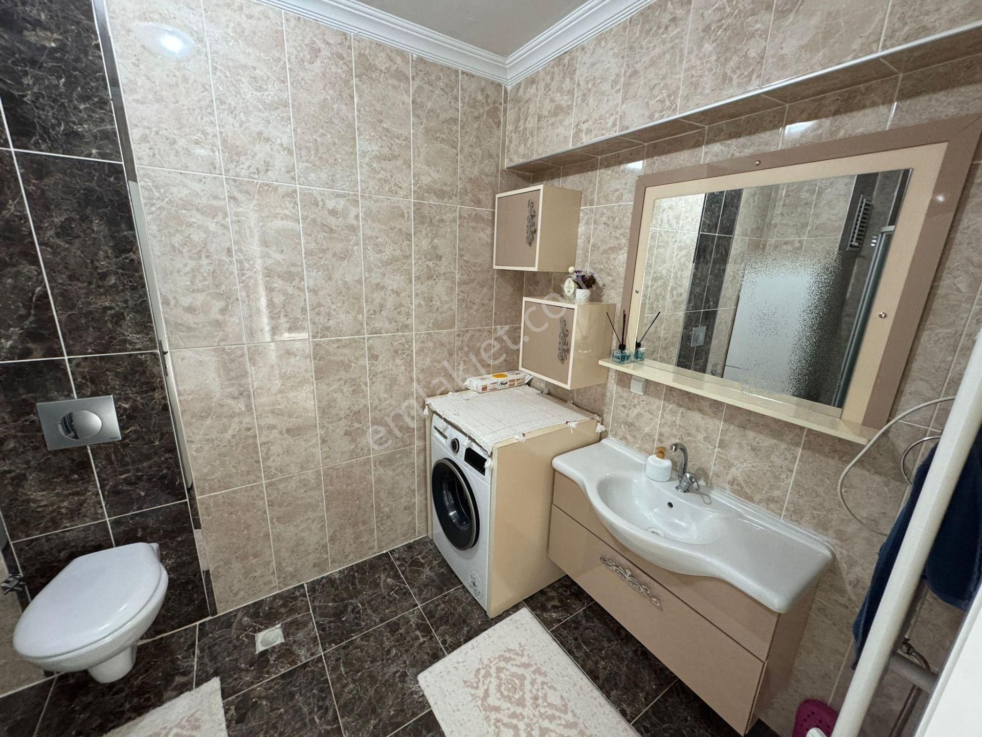 Yeşilova Mah.de Kapalı Otopark Fitnes Salonlu Site İçinde Satılık 3+1 Daire - Görsel 11