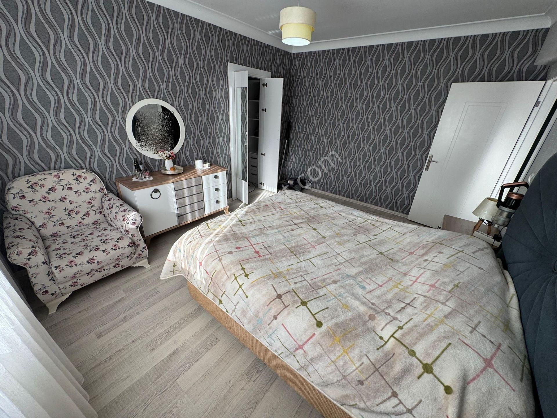 Yeşilova Mah.de Kapalı Otopark Fitnes Salonlu Site İçinde Satılık 3+1 Daire - Görsel 17