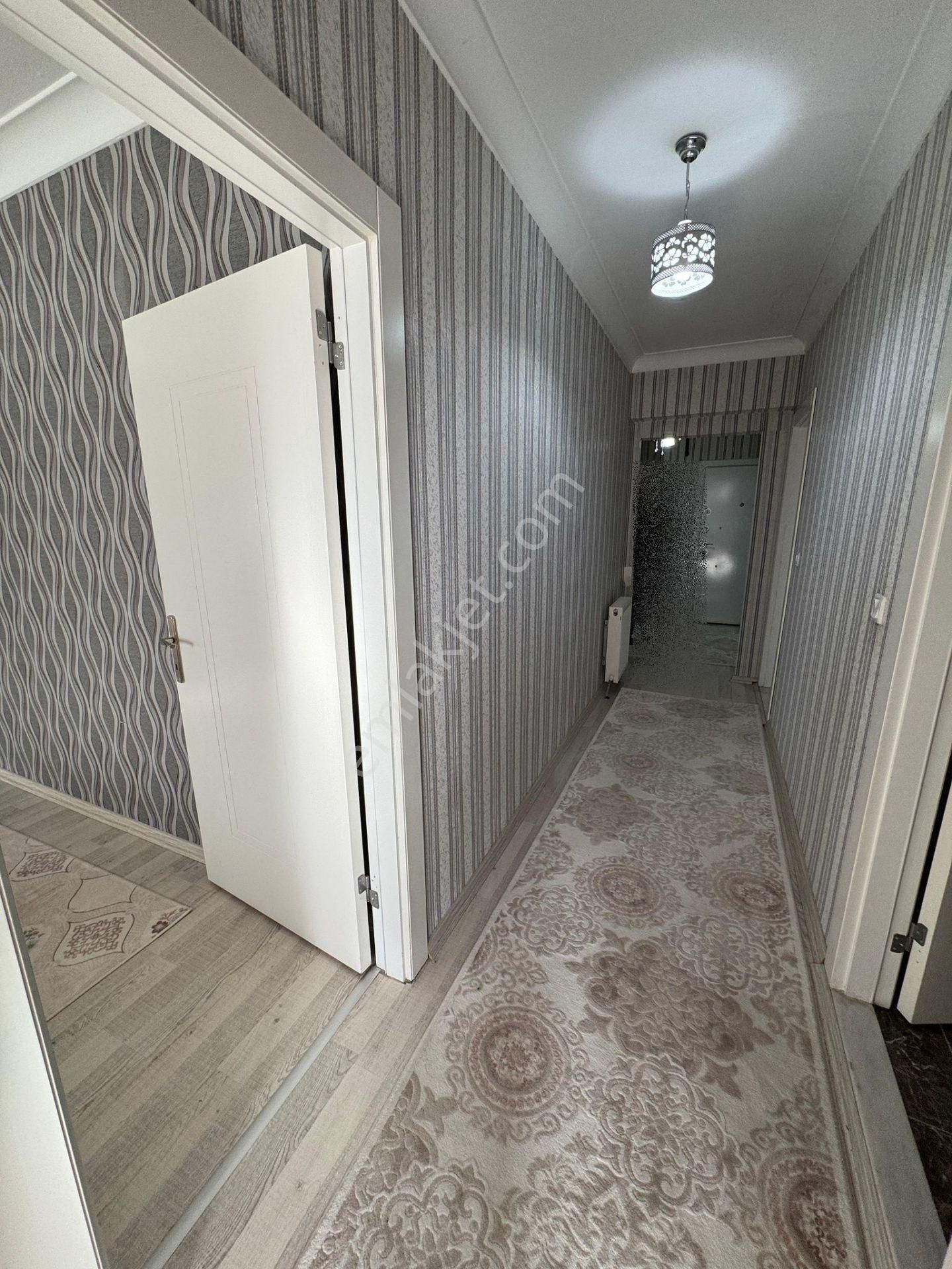 Yeşilova Mah.de Kapalı Otopark Fitnes Salonlu Site İçinde Satılık 3+1 Daire - Görsel 6