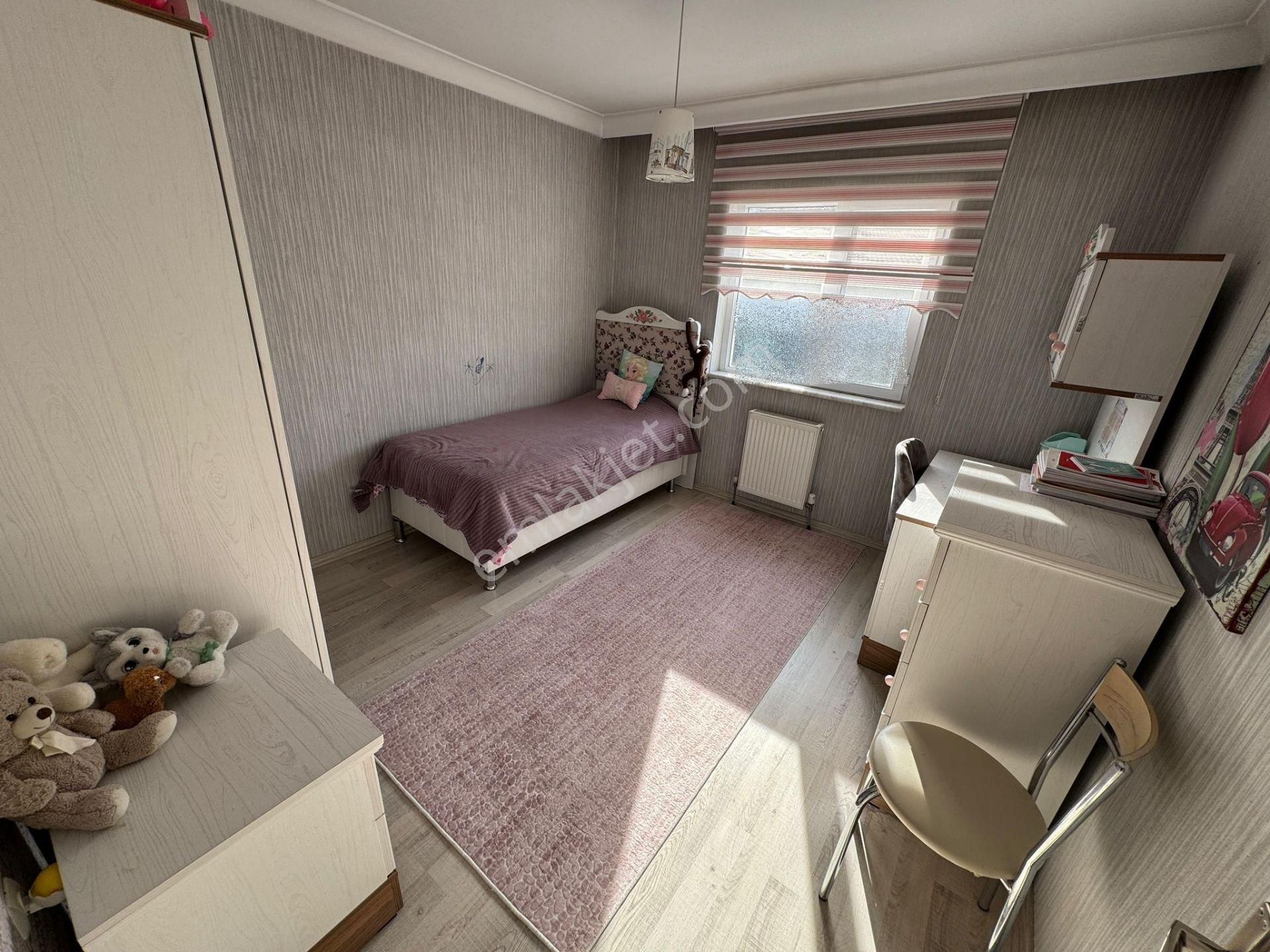 Yeşilova Mah.de Kapalı Otopark Fitnes Salonlu Site İçinde Satılık 3+1 Daire - Görsel 15