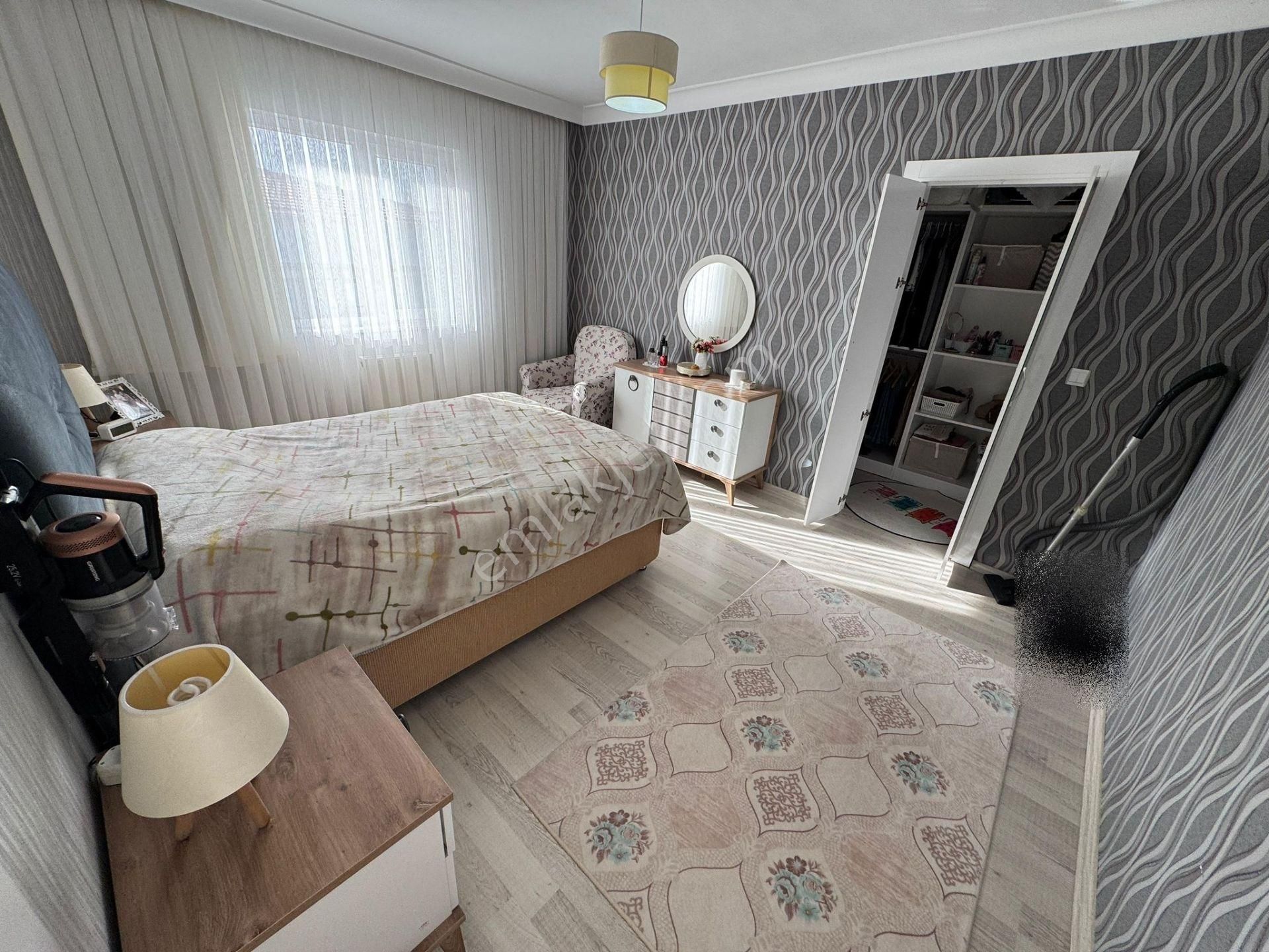 Yeşilova Mah.de Kapalı Otopark Fitnes Salonlu Site İçinde Satılık 3+1 Daire - Görsel 19