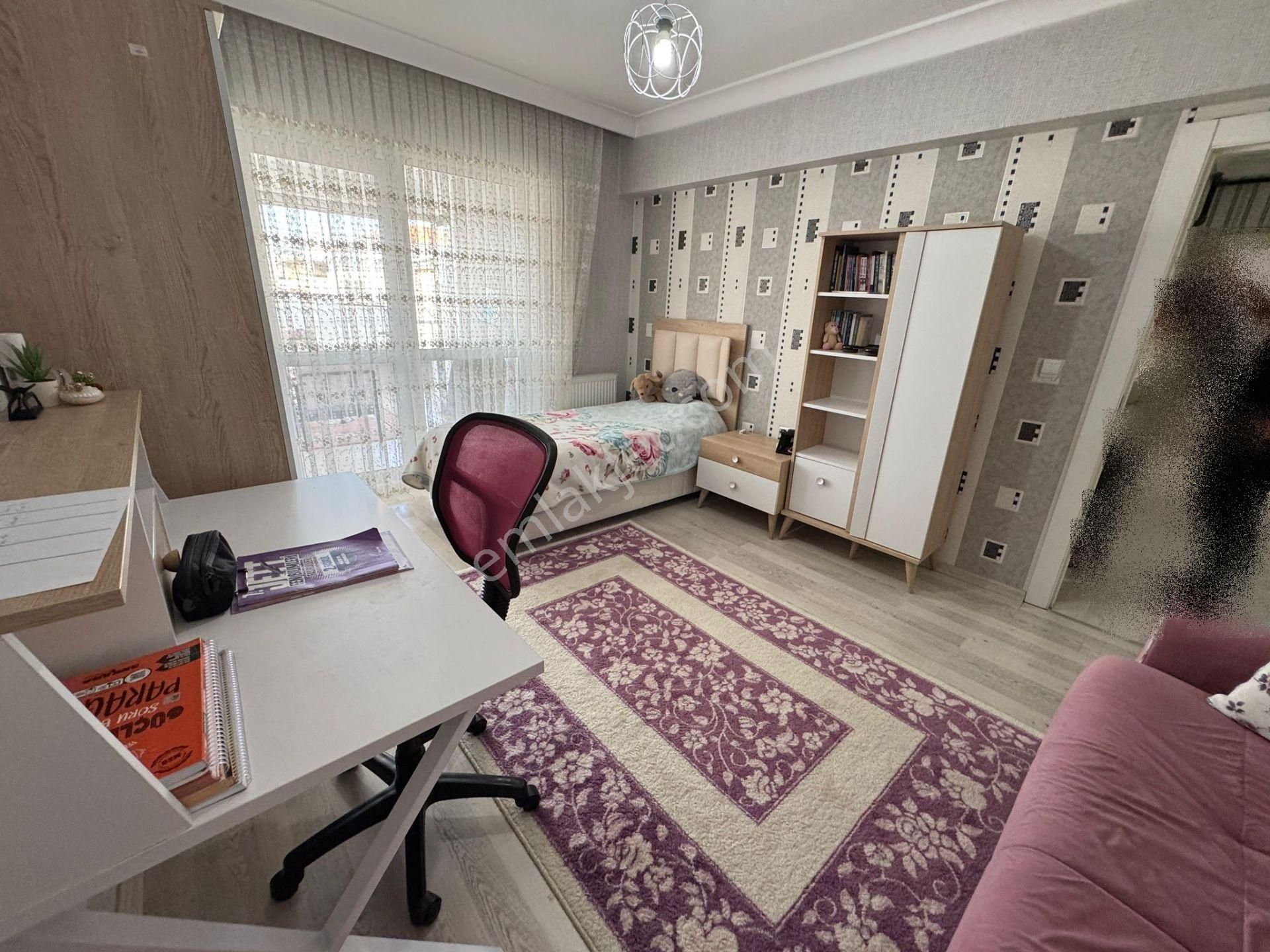 Yeşilova Mah.de Kapalı Otopark Fitnes Salonlu Site İçinde Satılık 3+1 Daire - Görsel 20