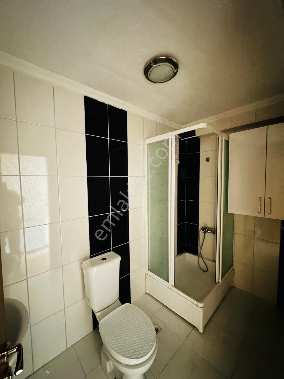 Karapürçek'te Muradiye Lisesi Yakını Giriş Katta 3+1 Asansörlü Satılık Daire !!! - Görsel 19