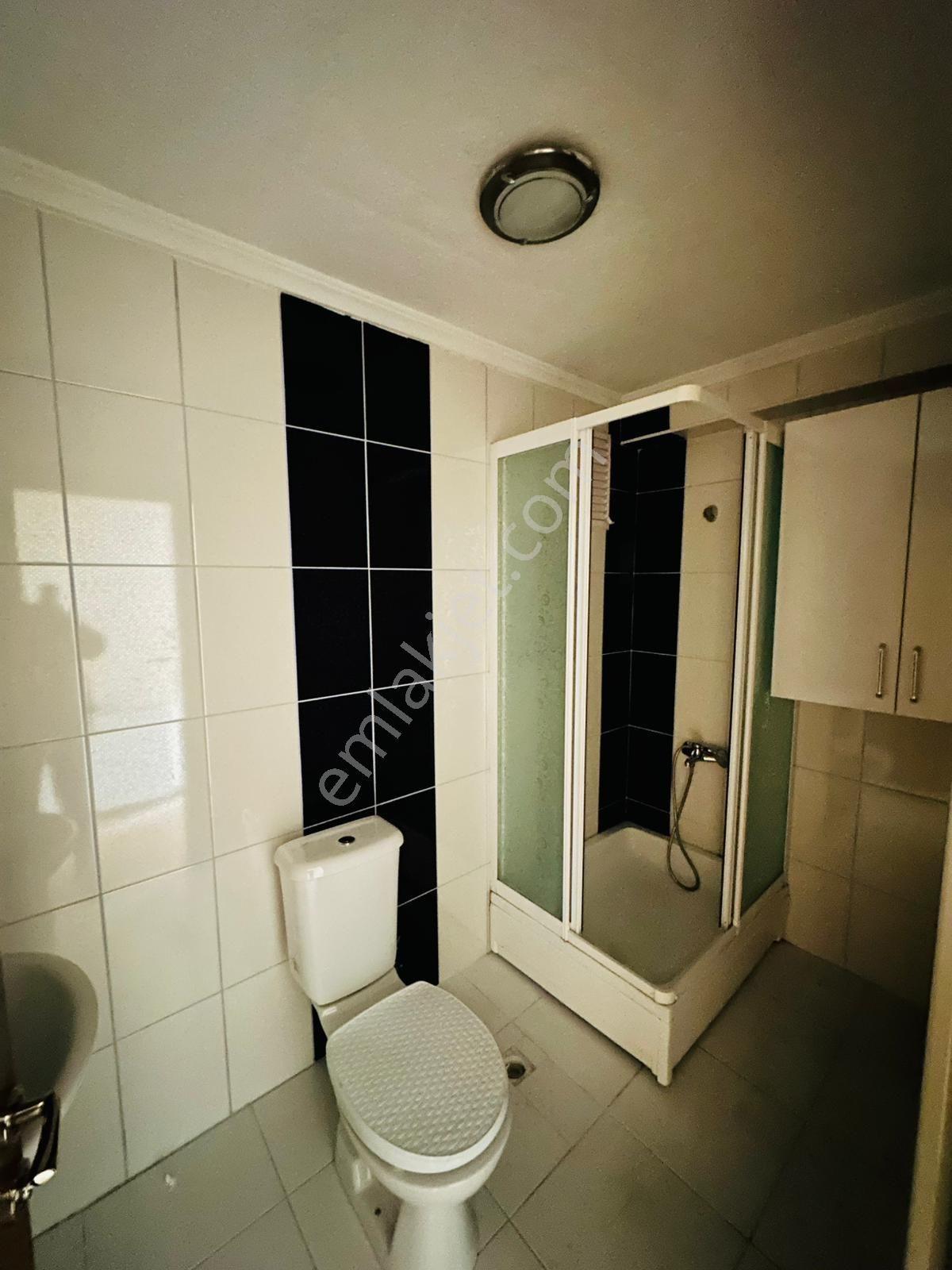 Karapürçek'te Muradiye Lisesi Yakını Giriş Katta 3+1 Asansörlü Satılık Daire !!! - Görsel 20