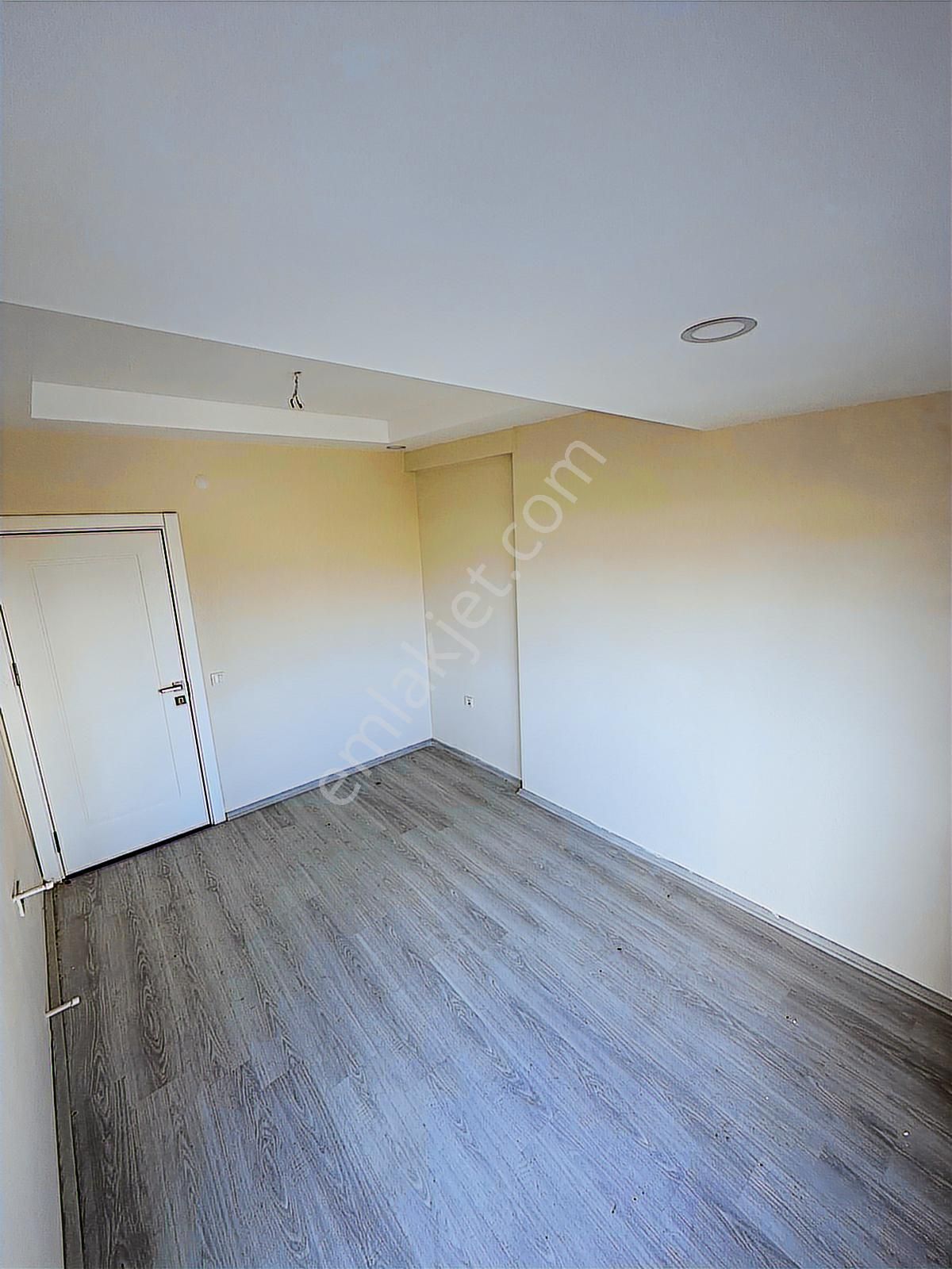 Gökhan Gökdemirden Denize Sıfır 1+1 Rezidans Satılık Lüks Daire - Görsel 6