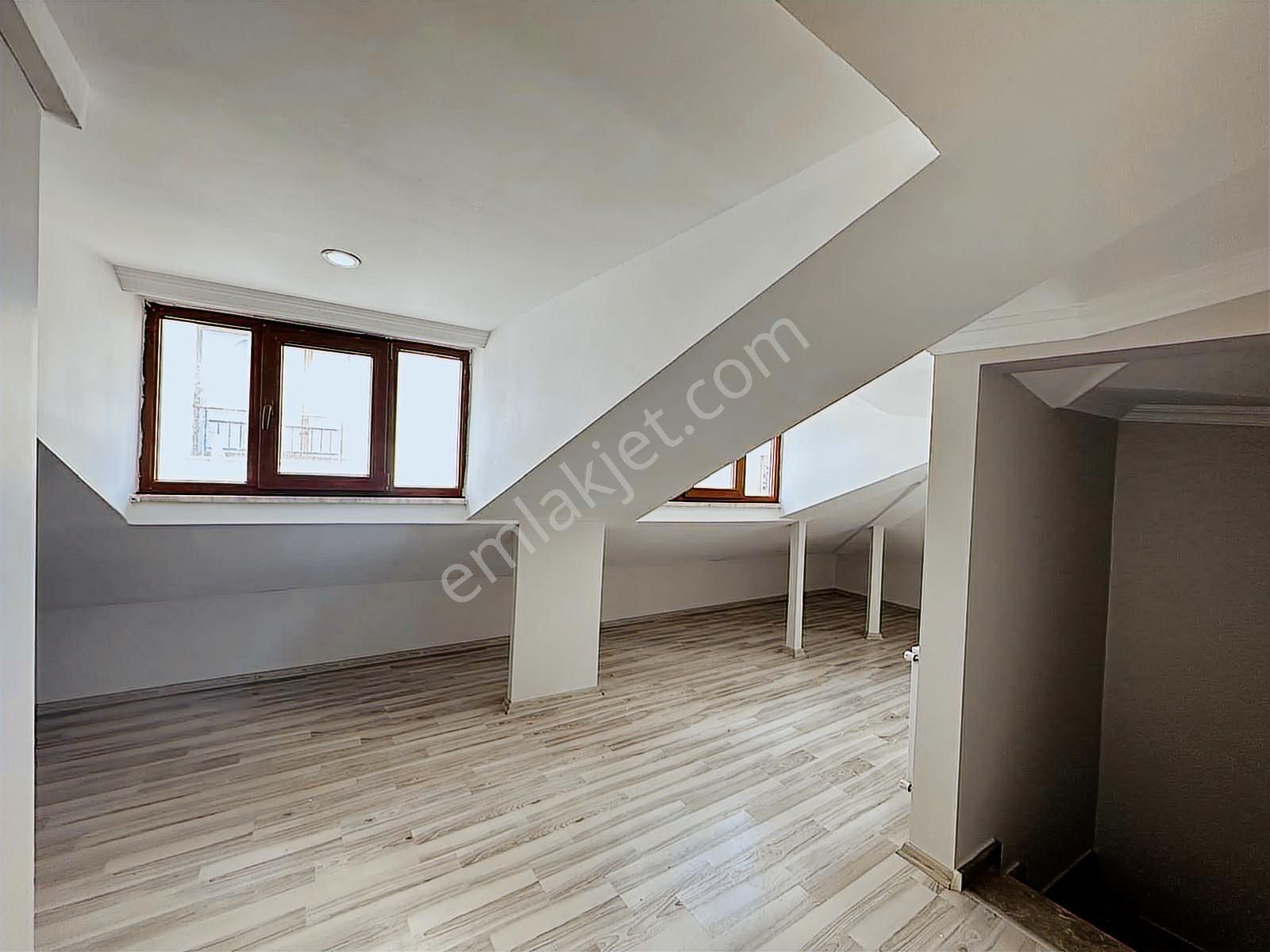 Gaziosmanpaşada Haliç Manzaralı Satılık 3+2 Dubleks Fırsat Daire - Görsel 6