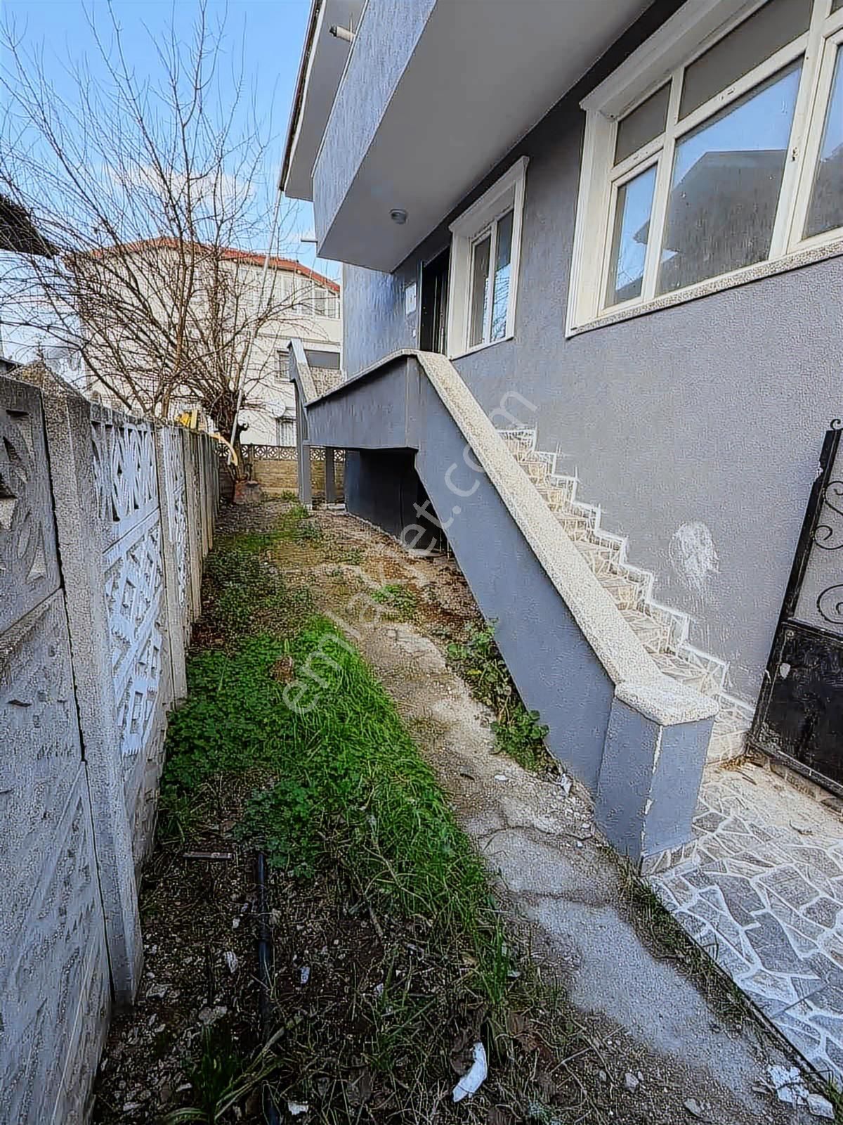 Ayhan Hepdiker Den Yağcılarda İki Katlı Ev Yenilenmiş Daireler. - Görsel 7