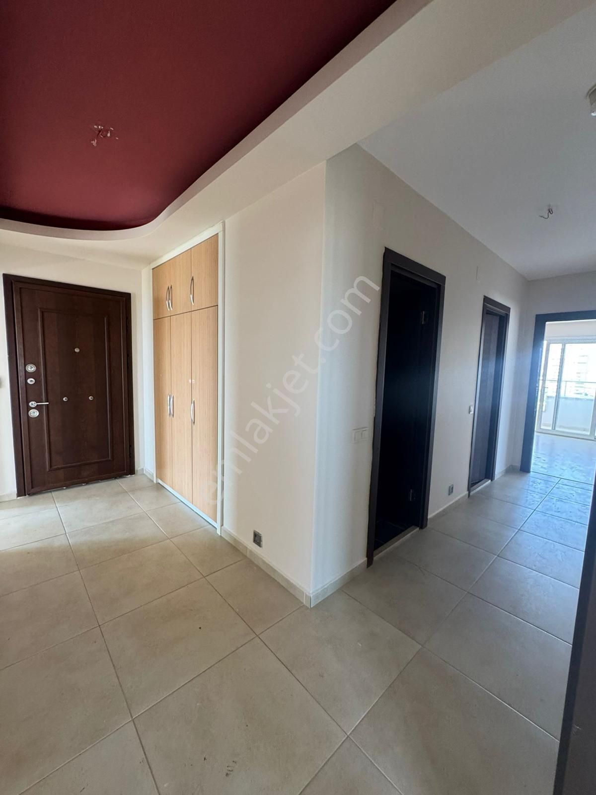 Üstünkent'ten 3. Çevre Yoluna Sıfır Metro Market Yakını Masrafsız 3+1