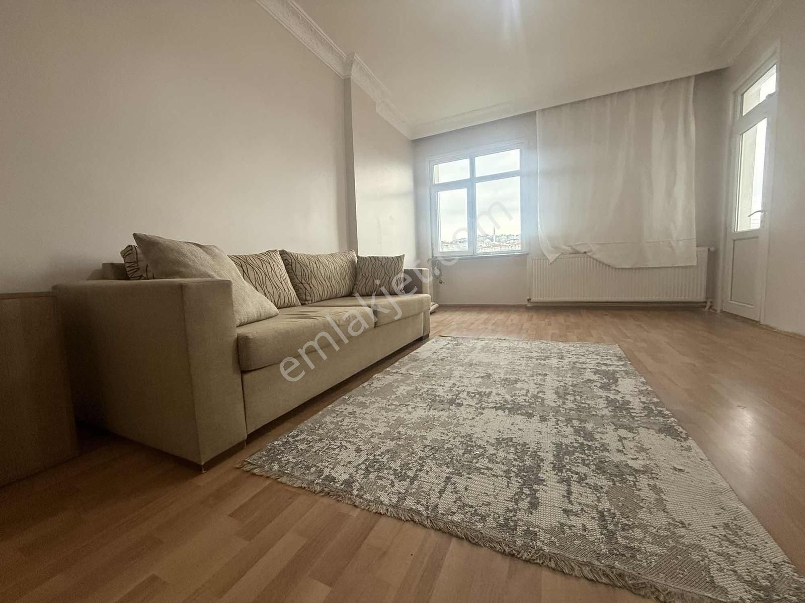 Yavuztürk Mahallesinde Ana Caddeye Yürüme Mesafesinde 2+1 Daire - Görsel 12