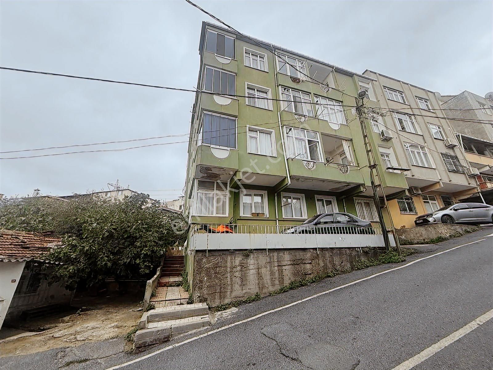 Yavuztürk Mahallesinde Ana Caddeye Yürüme Mesafesinde 2+1 Daire - Görsel 23