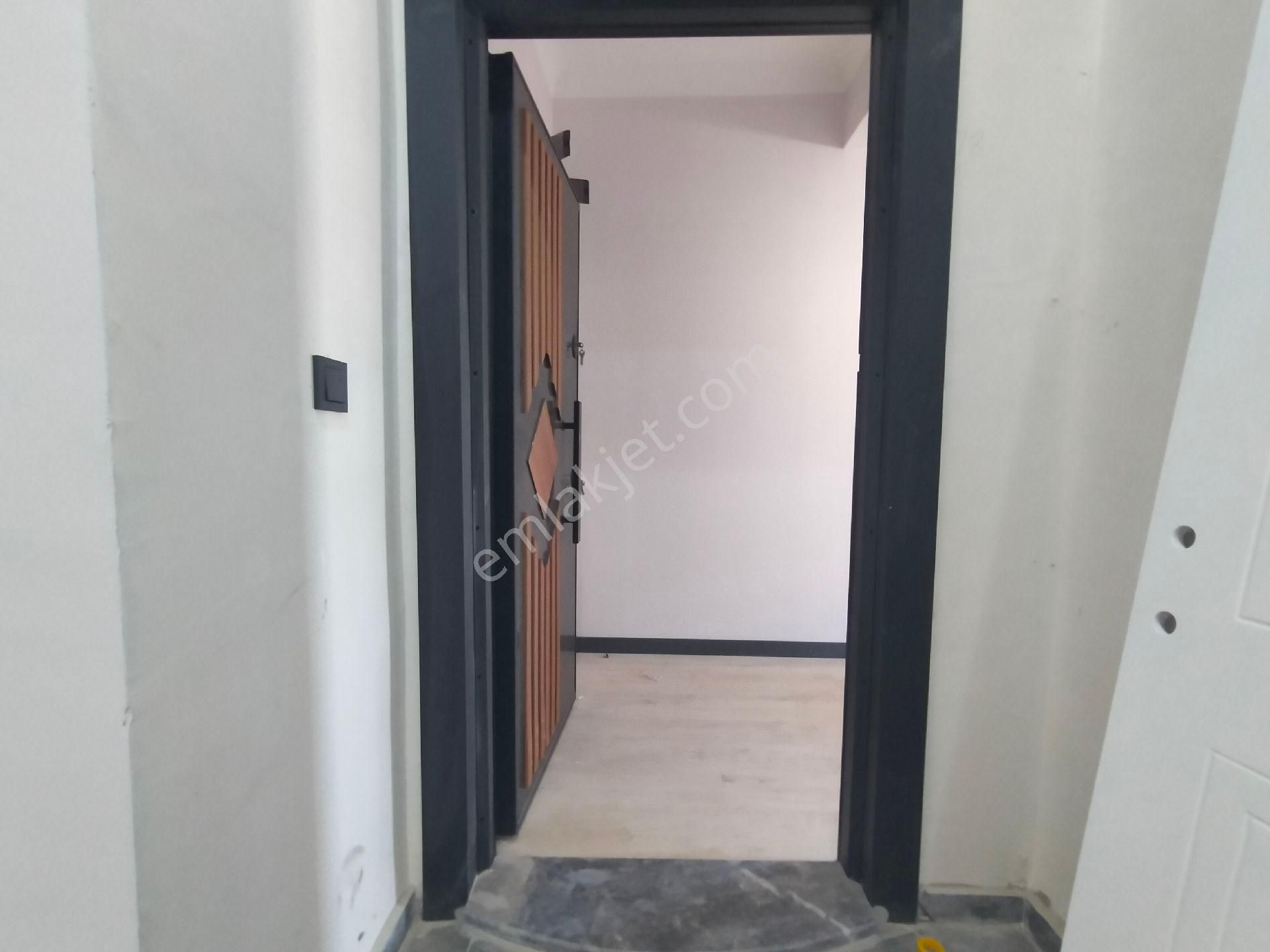Balıkesir Burhaniye Badem Alanında 2+1 Kapalıı Mutak - Görsel 5