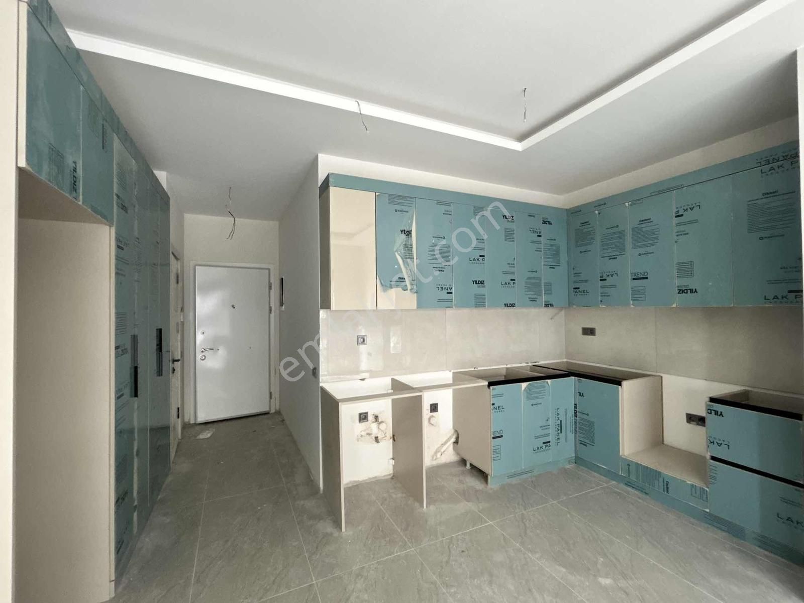 Yeniköy'de Site İçi Kapalı Otoparklı Havuzlu Sıfır 1+1 - Görsel 18