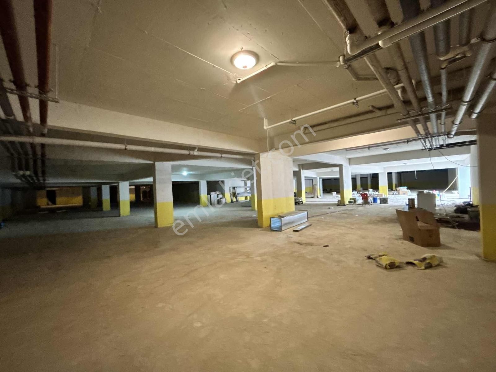 Yeniköy'de Site İçi Kapalı Otoparklı Havuzlu Sıfır 1+1 - Görsel 27