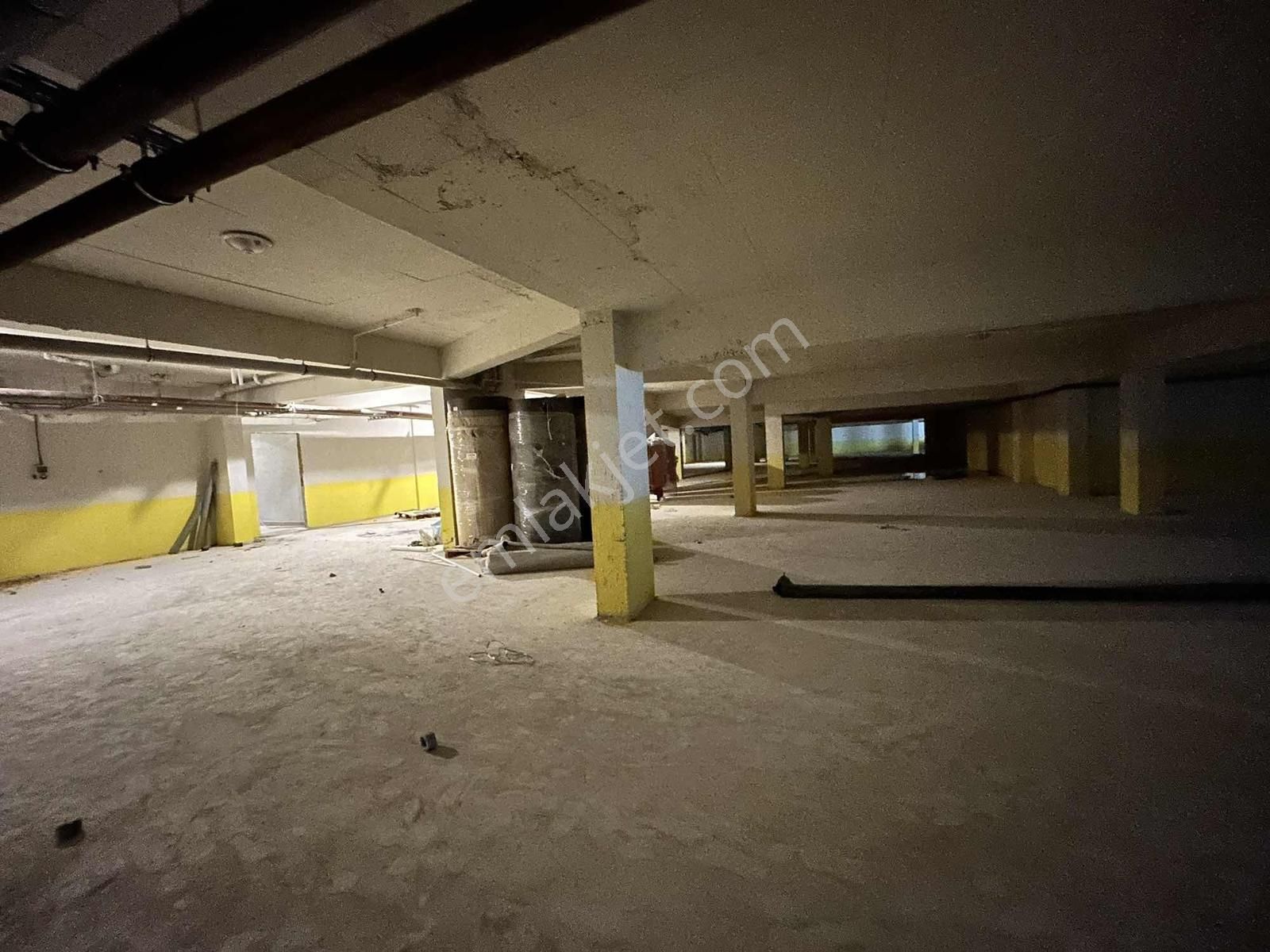 Yeniköy'de Site İçi Kapalı Otoparklı Havuzlu Sıfır 1+1 - Görsel 28