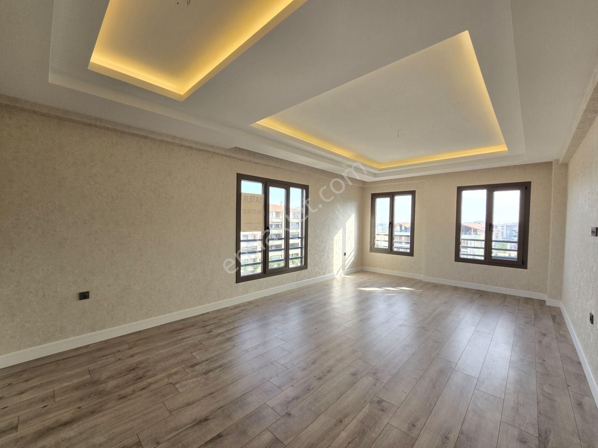 Villa Konseptli Mete Konakları Yanı Ultra Lüks Masrafsız Ve 4+1 Geniş Daire - Görsel 3