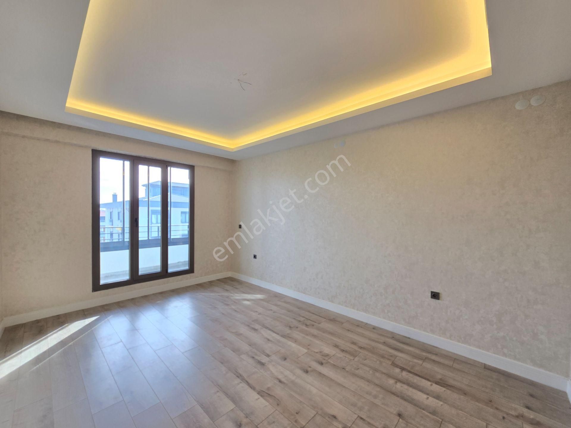 Villa Konseptli Mete Konakları Yanı Ultra Lüks Masrafsız Ve 4+1 Geniş Daire - Görsel 4