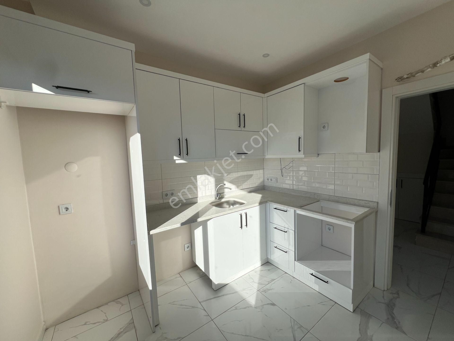 Alanya Obada Kiralık 4+1 Site İçi Sıfır Dubleks Daire - Görsel 13