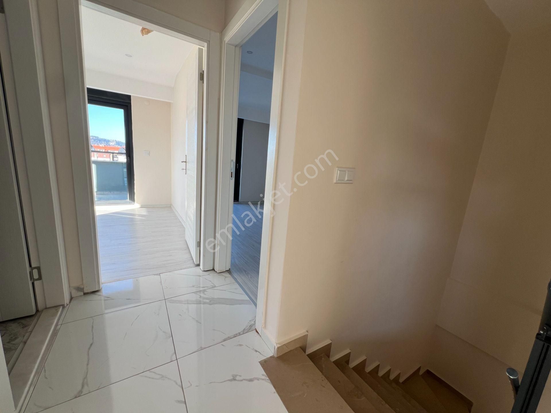 Alanya Obada Kiralık 4+1 Site İçi Sıfır Dubleks Daire - Görsel 32