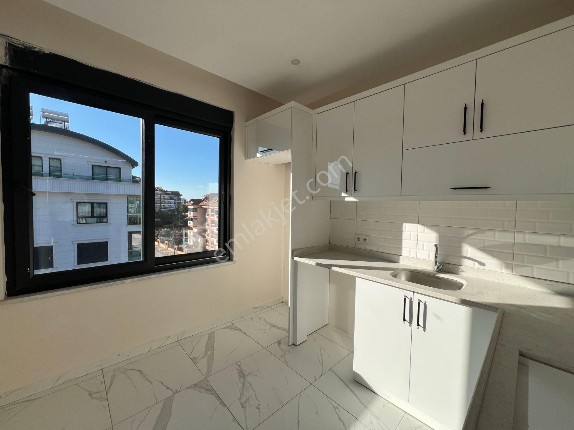 Alanya Obada Kiralık 4+1 Site İçi Sıfır Dubleks Daire - Görsel 12