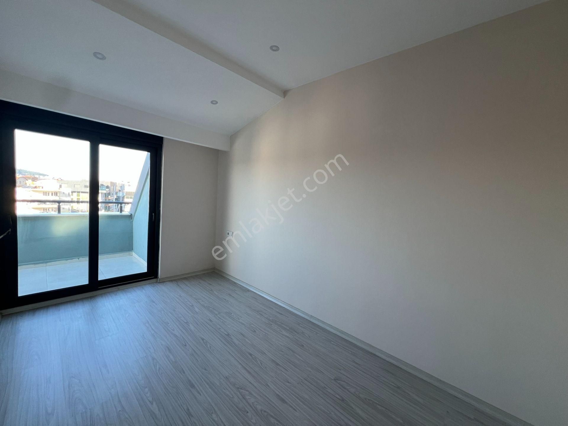 Alanya Obada Kiralık 4+1 Site İçi Sıfır Dubleks Daire - Görsel 24