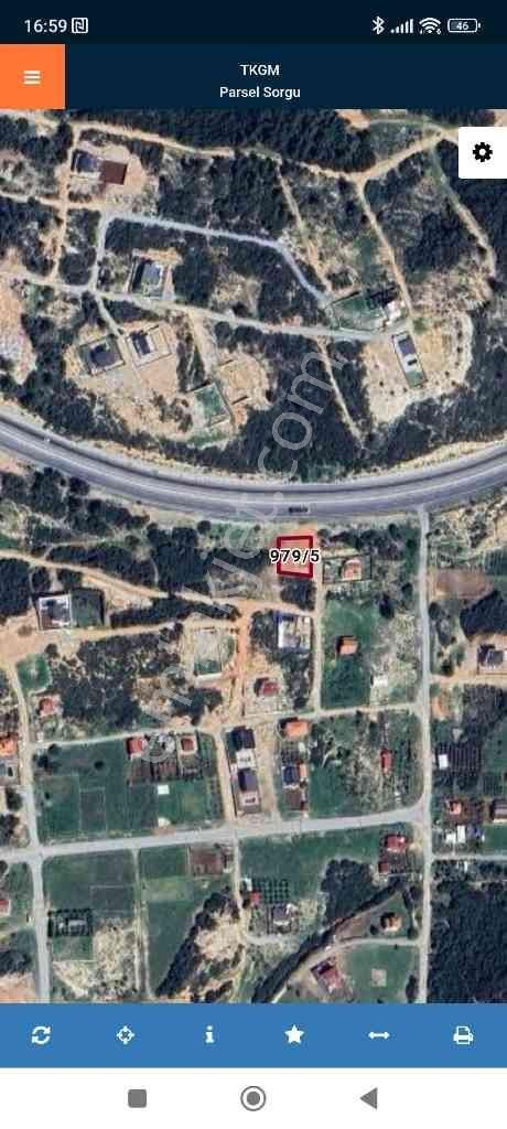 Akyeniköyde Ana Yol Üzerinde Yatırım Değeri Yüksek Satılık Arsa