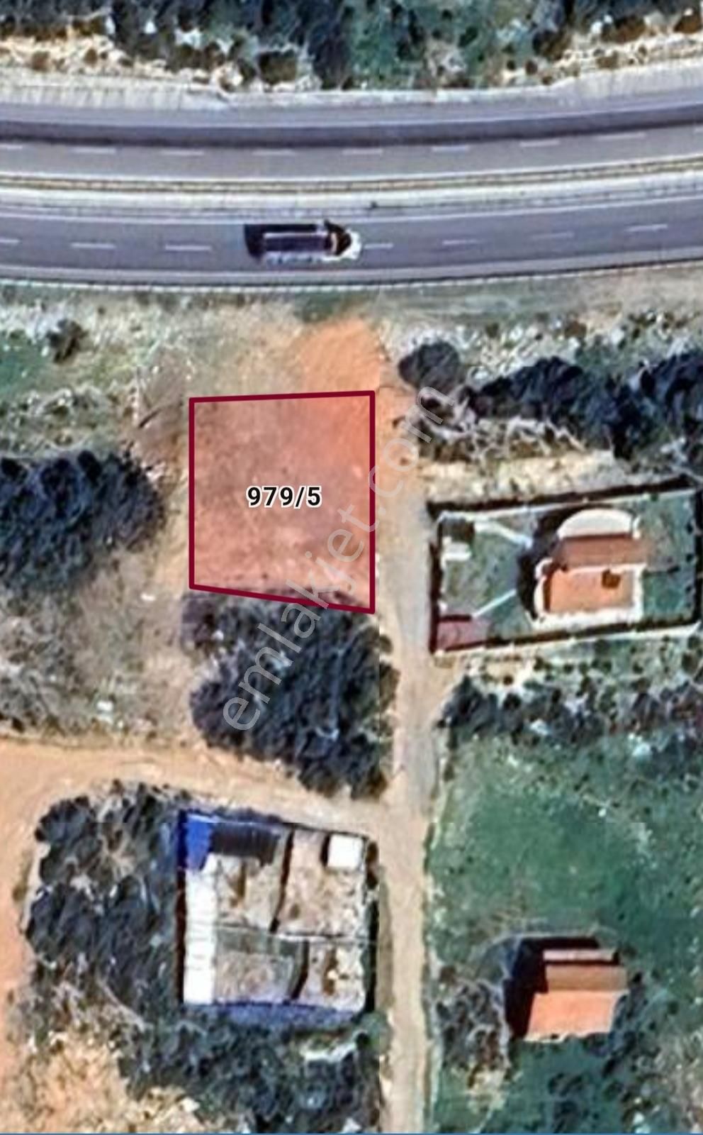 Akyeniköyde Ana Yol Üzerinde Yatırım Değeri Yüksek Satılık Arsa - Görsel 2
