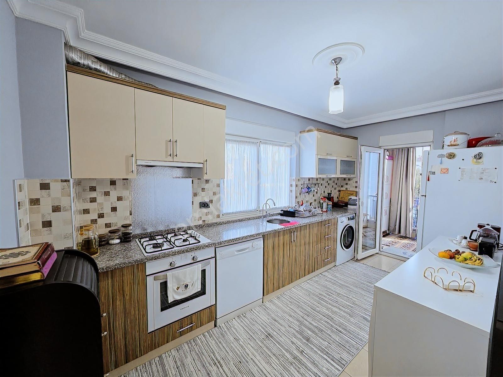 Muratpaşa Doğuyaka Mh. 2.kat 2+1 Asansörlü Satılık Daire - Görsel 6