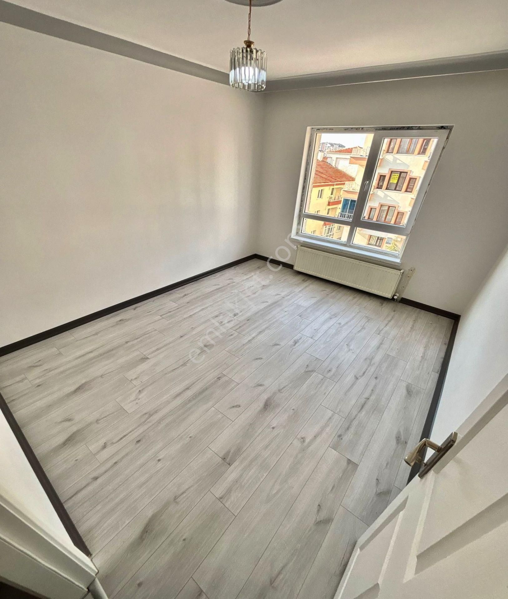 Ufuktepe Mahallesi Cadde Üzeri Full+full 3+1 Daire! - Görsel 20