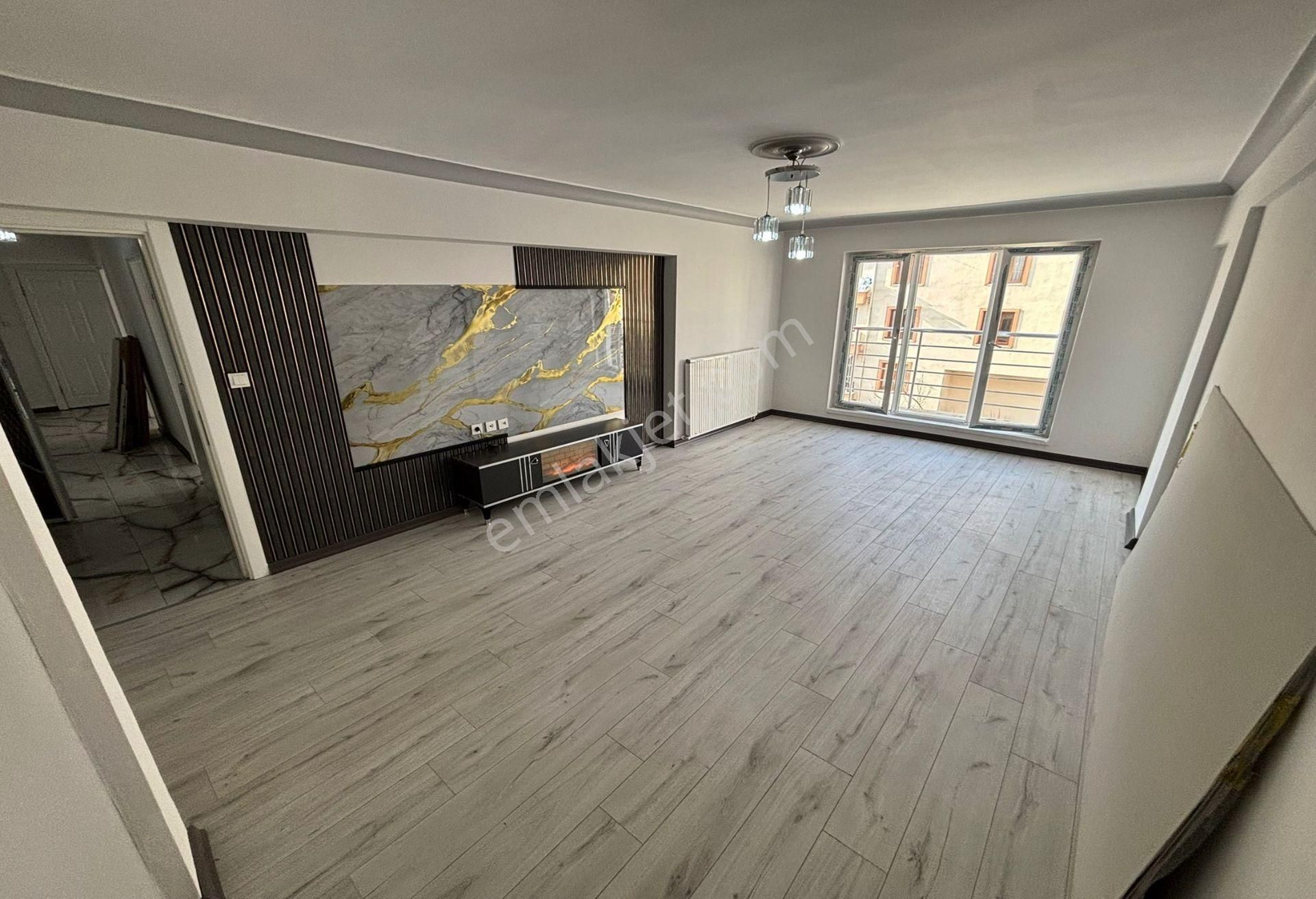 Ufuktepe Mahallesi Cadde Üzeri Full+full 3+1 Daire! - Görsel 12