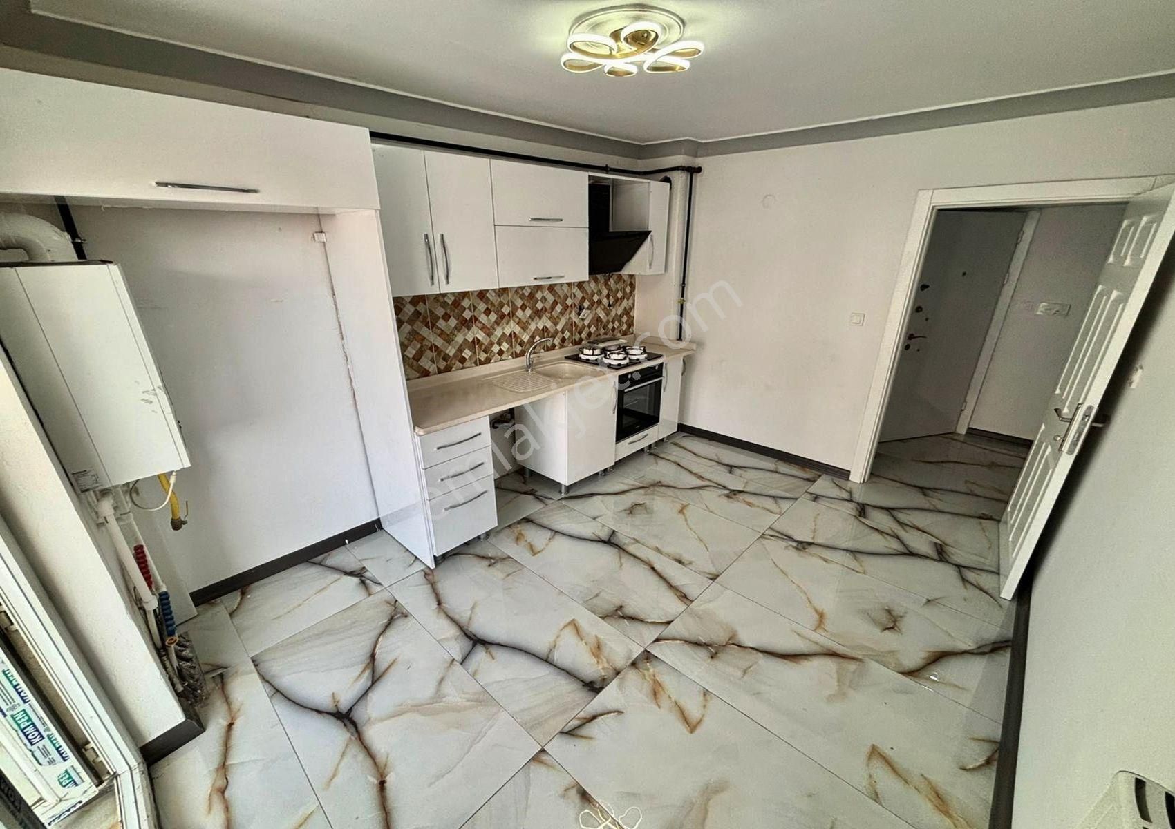 Ufuktepe Mahallesi Cadde Üzeri Full+full 3+1 Daire! - Görsel 3