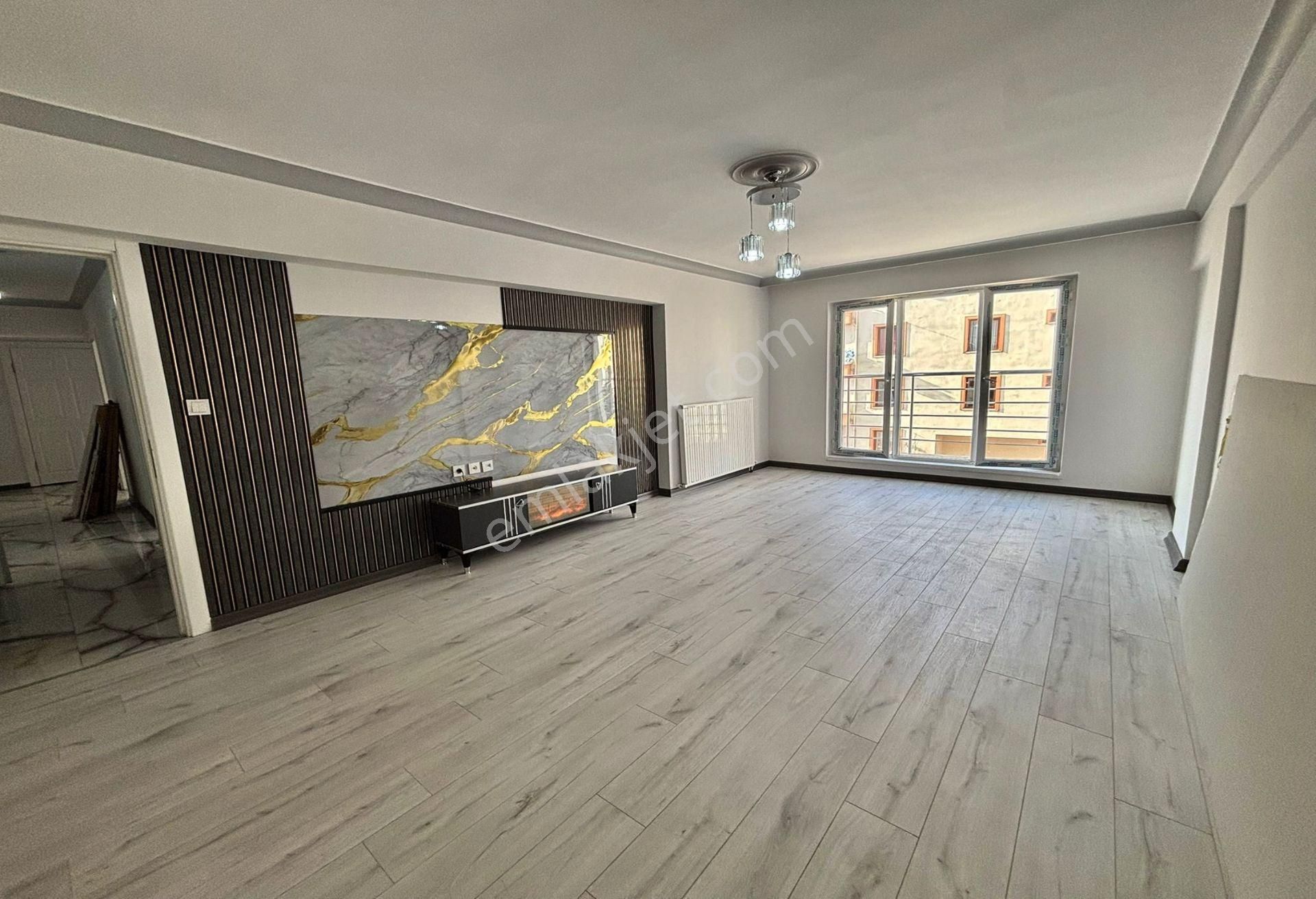 Ufuktepe Mahallesi Cadde Üzeri Full+full 3+1 Daire! - Görsel 11