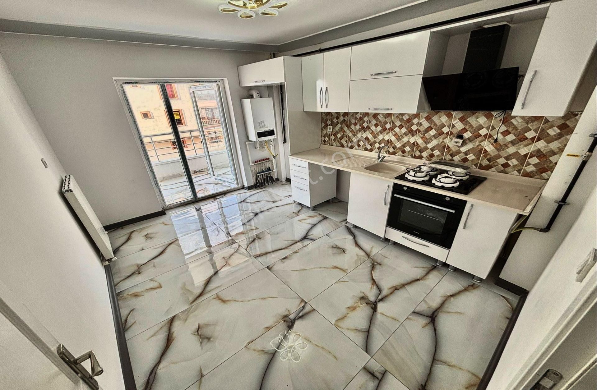 Ufuktepe Mahallesi Cadde Üzeri Full+full 3+1 Daire! - Görsel 2