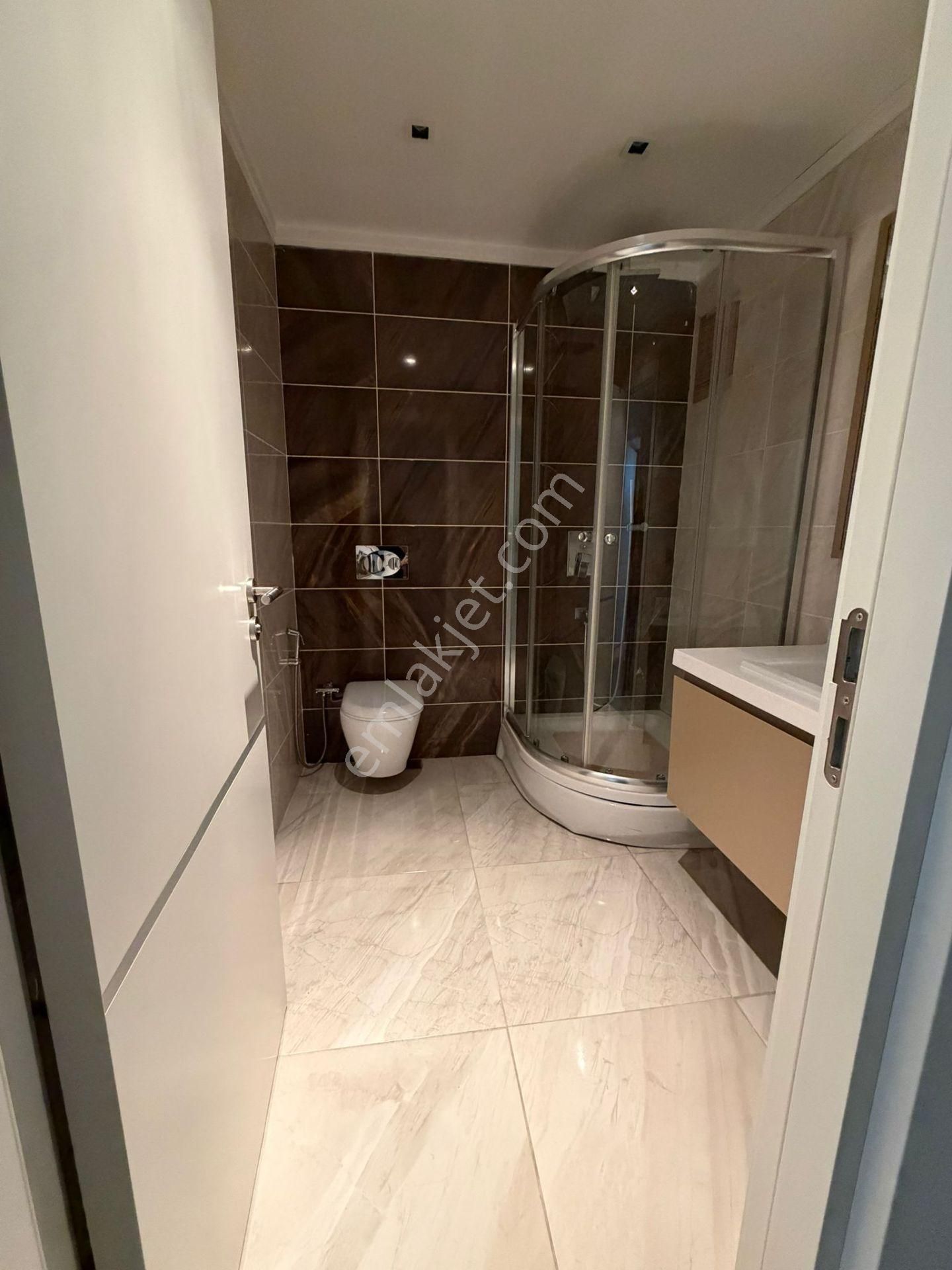 Beylikdüzü Adnan Kahveci Mahallesi Kalekent 2. Etap Sitesi 2+1 135 M2 Kiralık Full Lüx Eşyalı Daire - Görsel 22