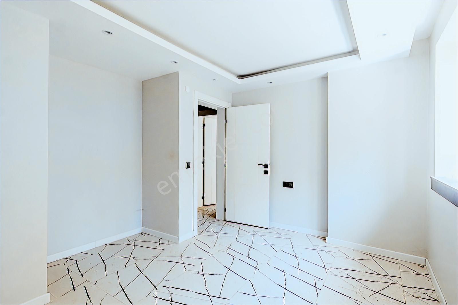 Bolu Merkez Beşkavaklar Mah. Satılık 5+1 Yapılı Müstakil Ev - Görsel 19