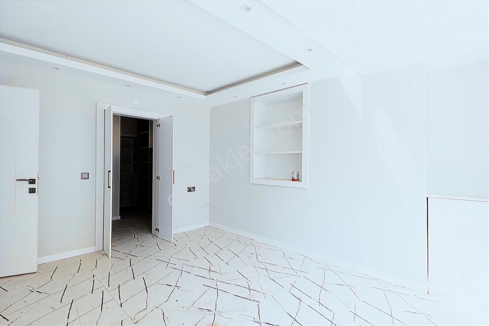 Bolu Merkez Beşkavaklar Mah. Satılık 5+1 Yapılı Müstakil Ev - Görsel 9