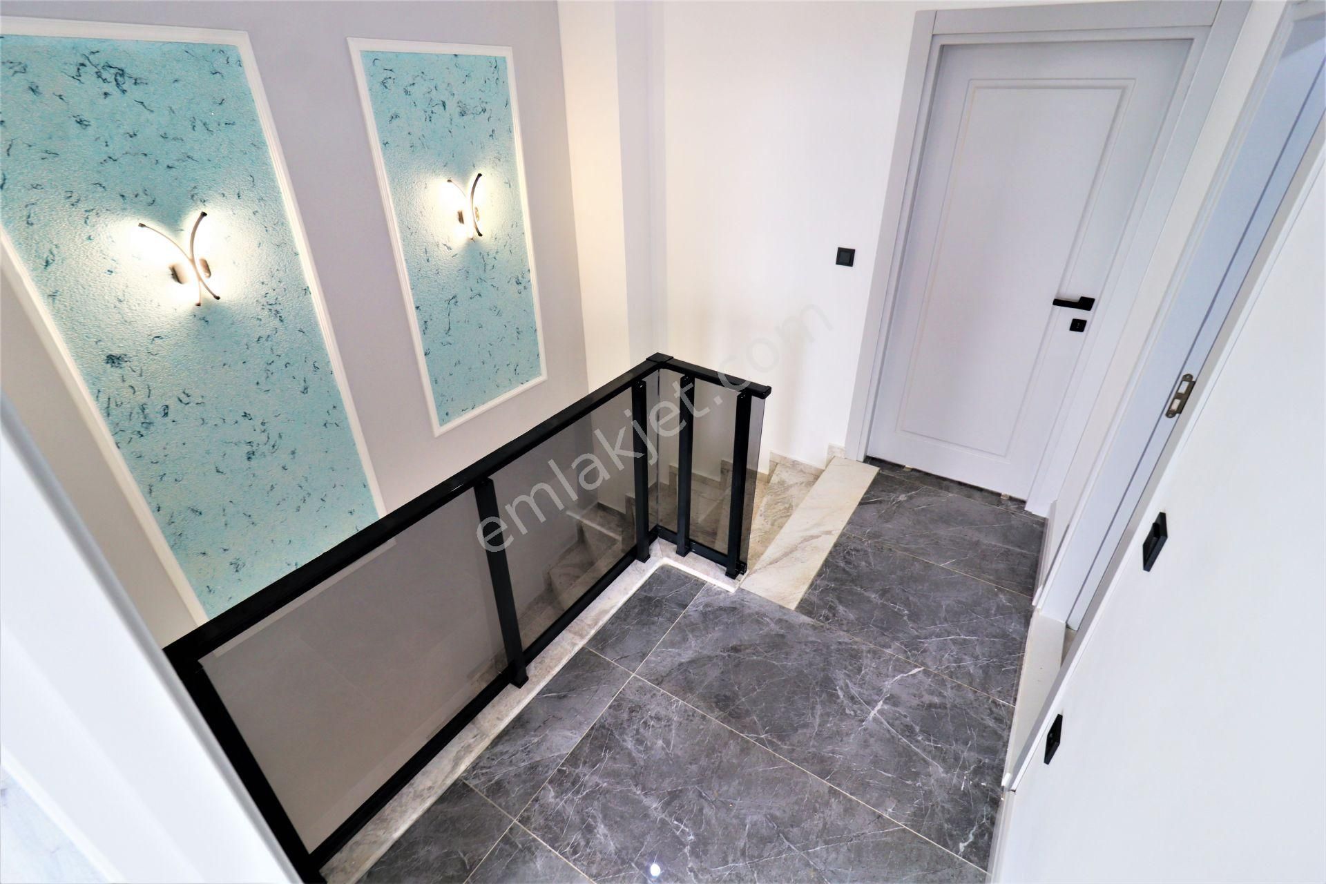 🏡aygül'den Altınoluk'ta Sıfır Deniz Ve Kazdağları Manzaralı Bahçeli Lüx Tasarım 3+1 Satılık Villa🌳 - Görsel 17