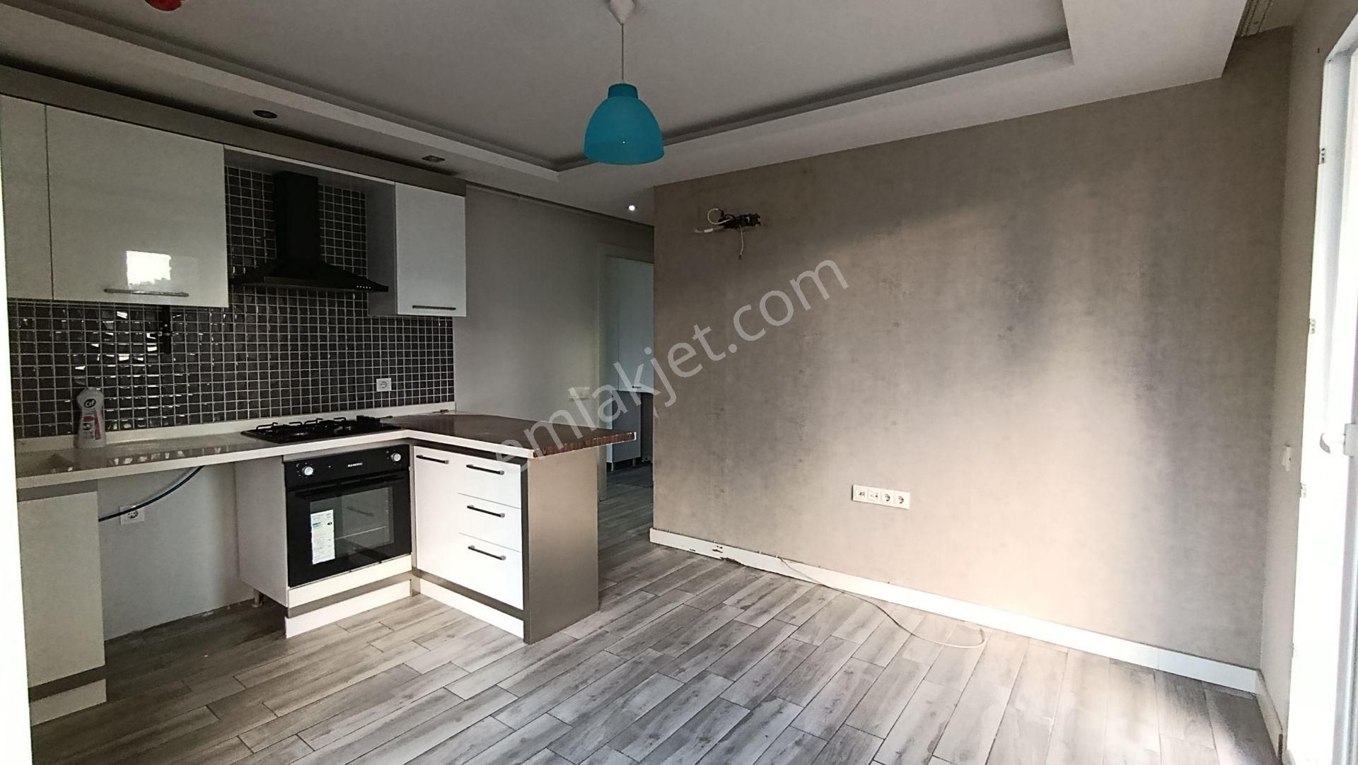 A'dan Çiftlikköy'ün En Merkezi Konumunda Site İçi 1+1 Daire - Görsel 4