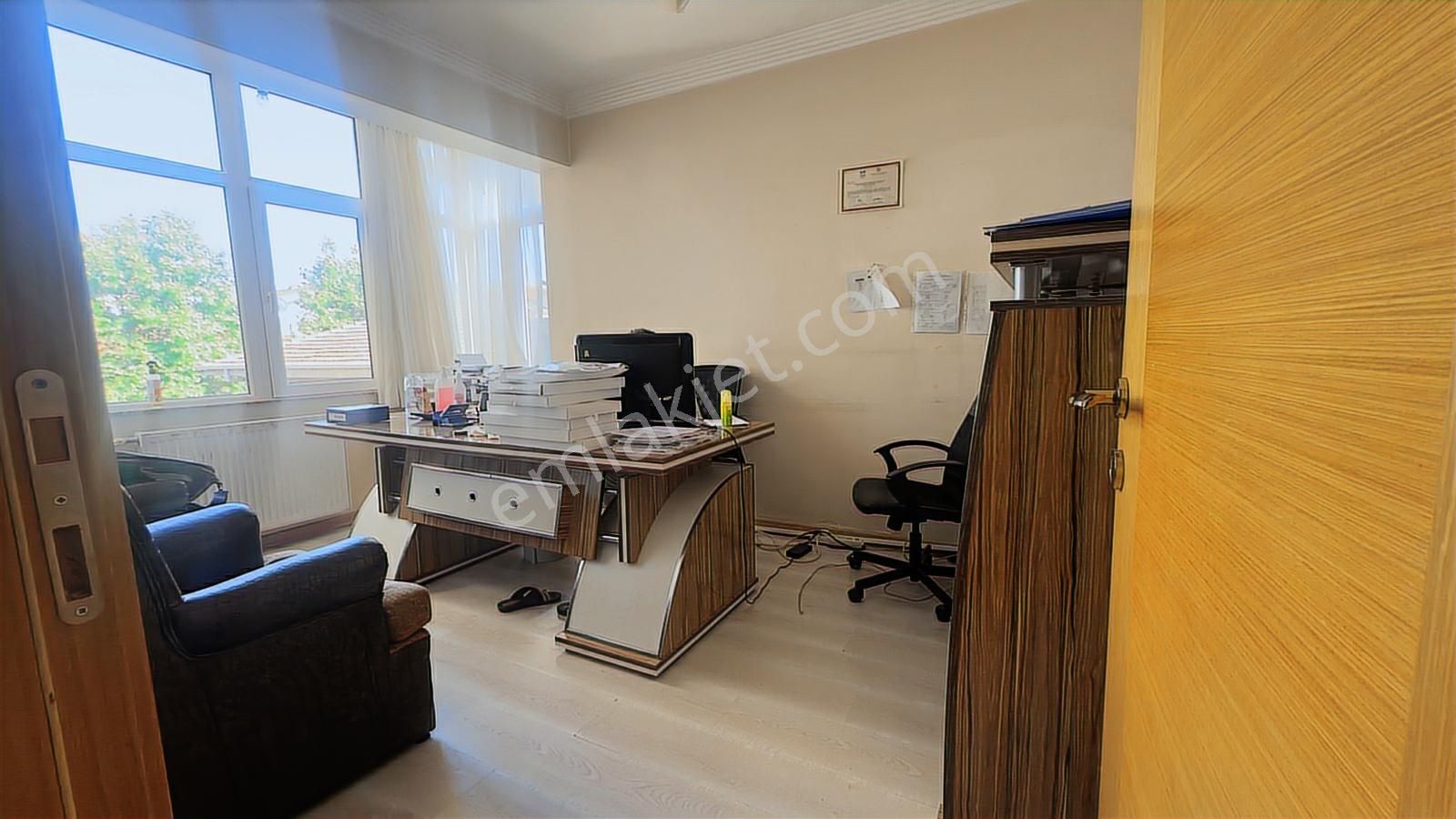 Turan Güneş Bulvar Üzeri Kiralık 3+1 Daire İş Yeri - Ofise Uygun - Görsel 3