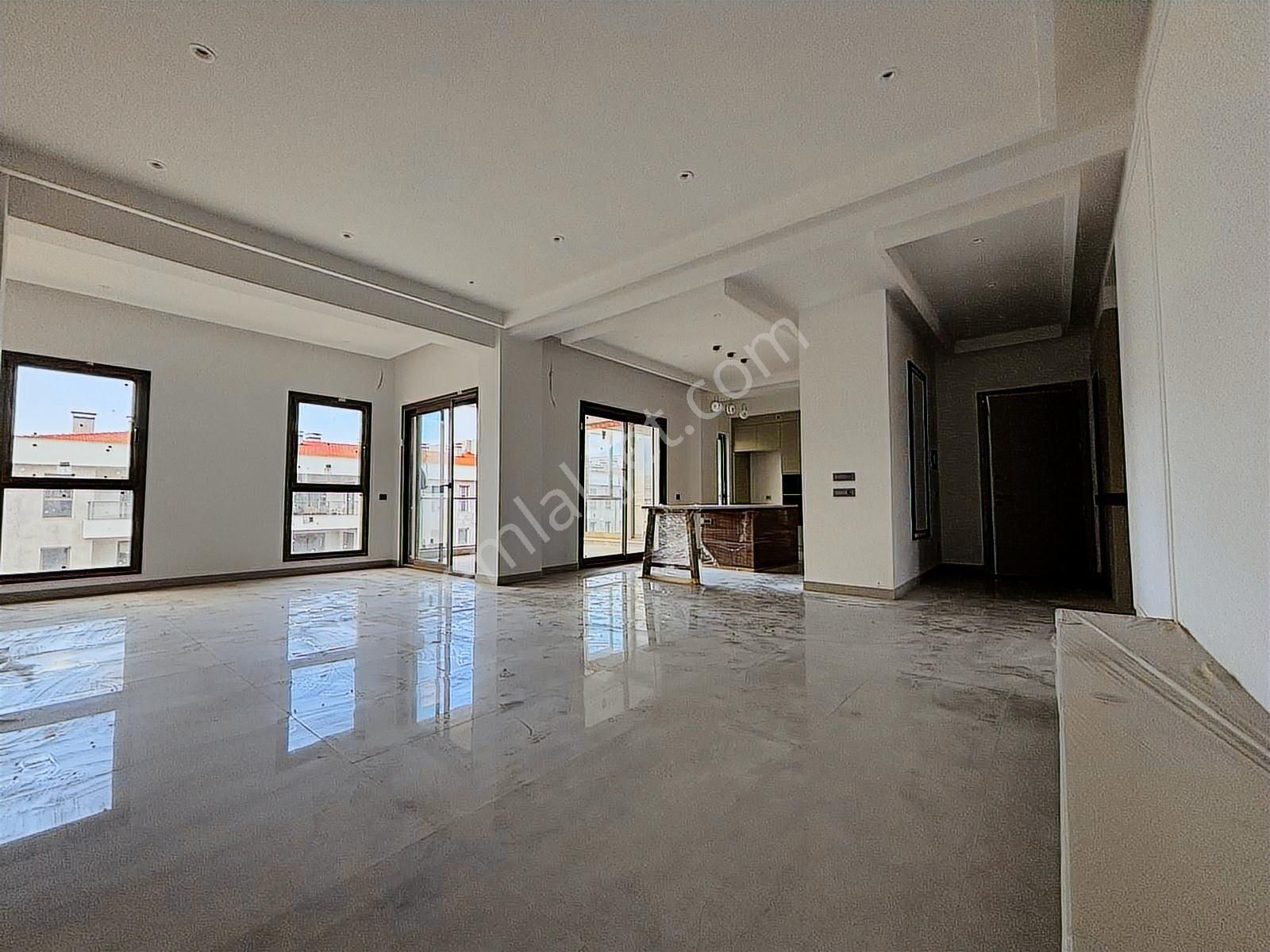 Demirler'den Selçukbey'de Pişirme Mutfaklı Site Konsept 3,5+1 - Görsel 18