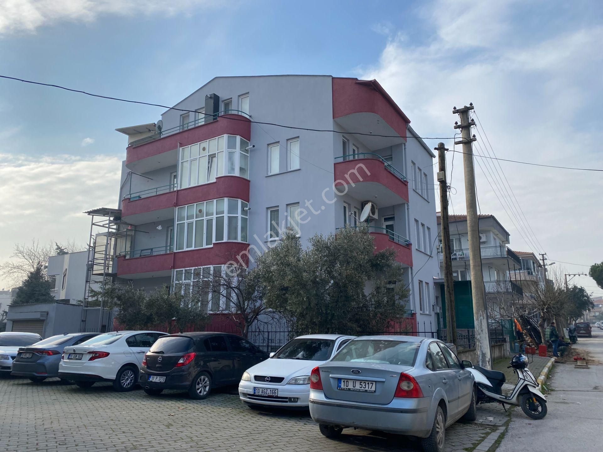 Balıkesir Karesi Paşaalanında 3+1 Kiralık Daire