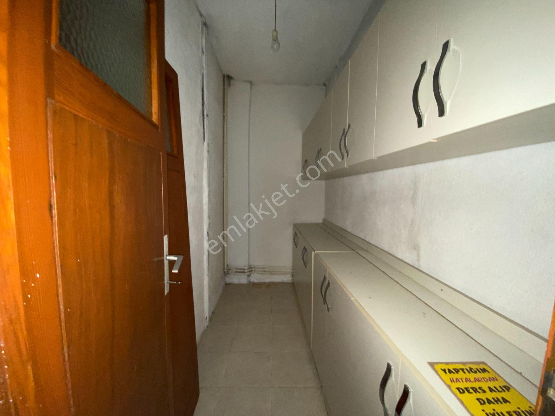 Balıkesir Karesi Paşaalanında 3+1 Kiralık Daire - Görsel 18