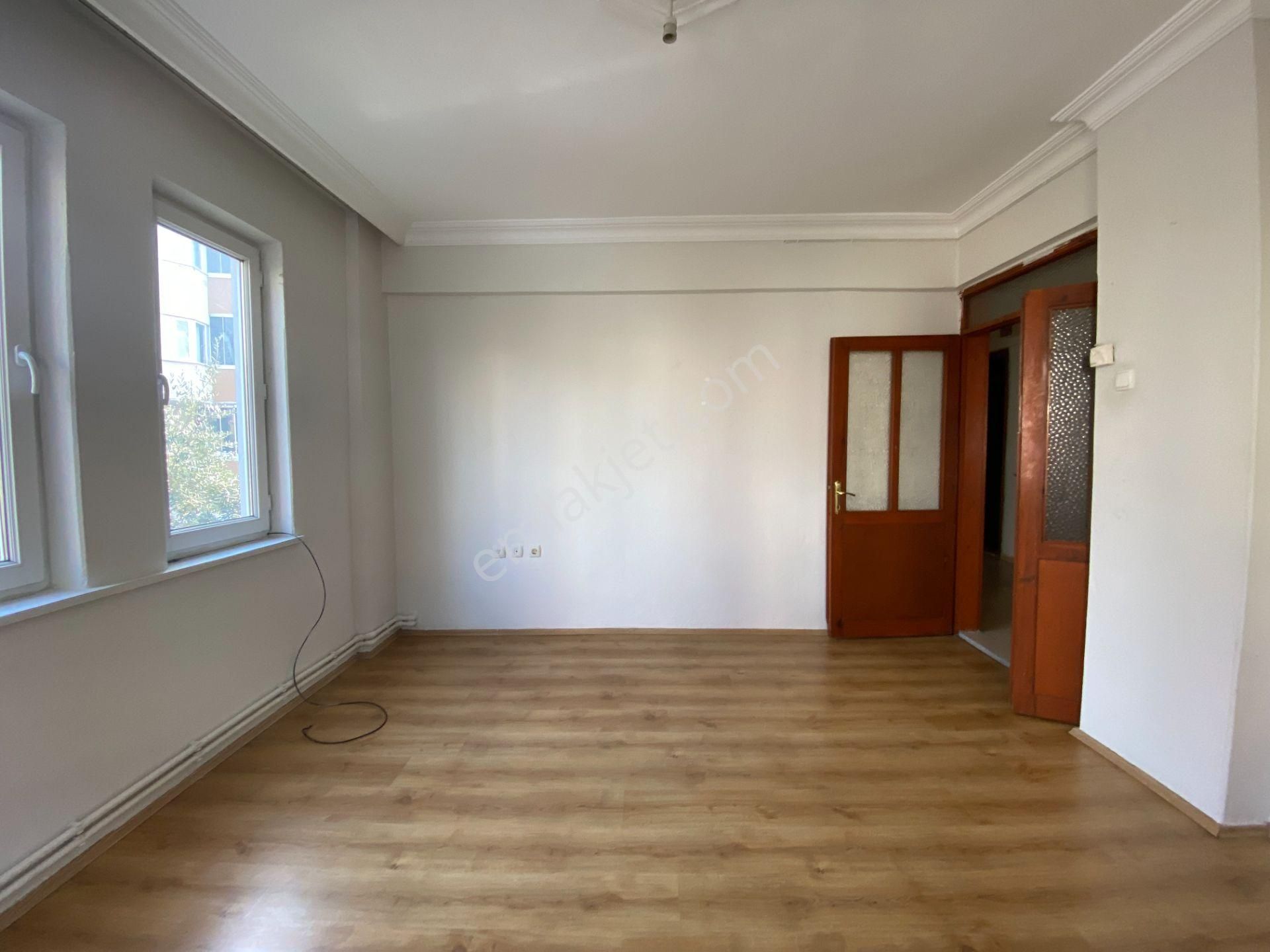 Balıkesir Karesi Paşaalanında 3+1 Kiralık Daire - Görsel 3