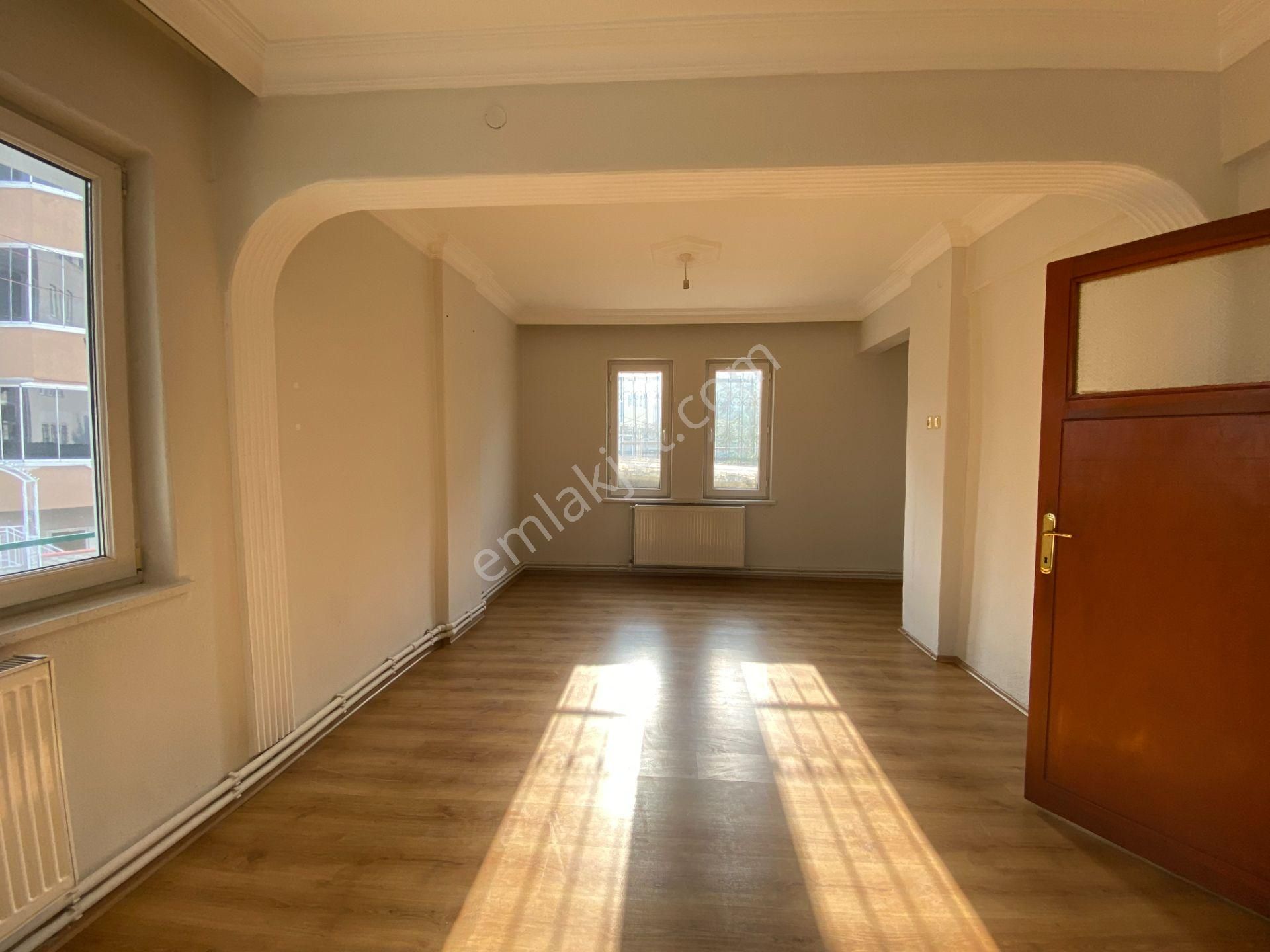 Balıkesir Karesi Paşaalanında 3+1 Kiralık Daire - Görsel 6