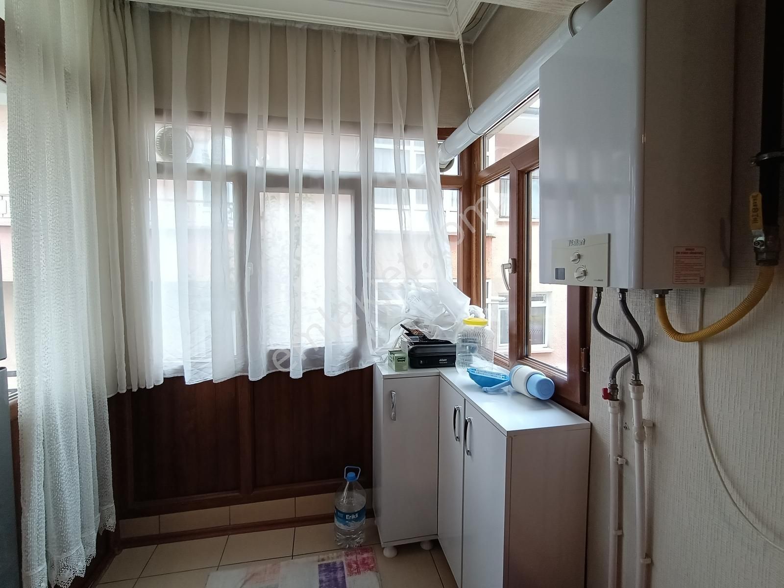 Dikmen Cad.üzeri/29 Mayıs Hast.yakını/ara Katta/tam Eşyalı/3+1 - Görsel 15