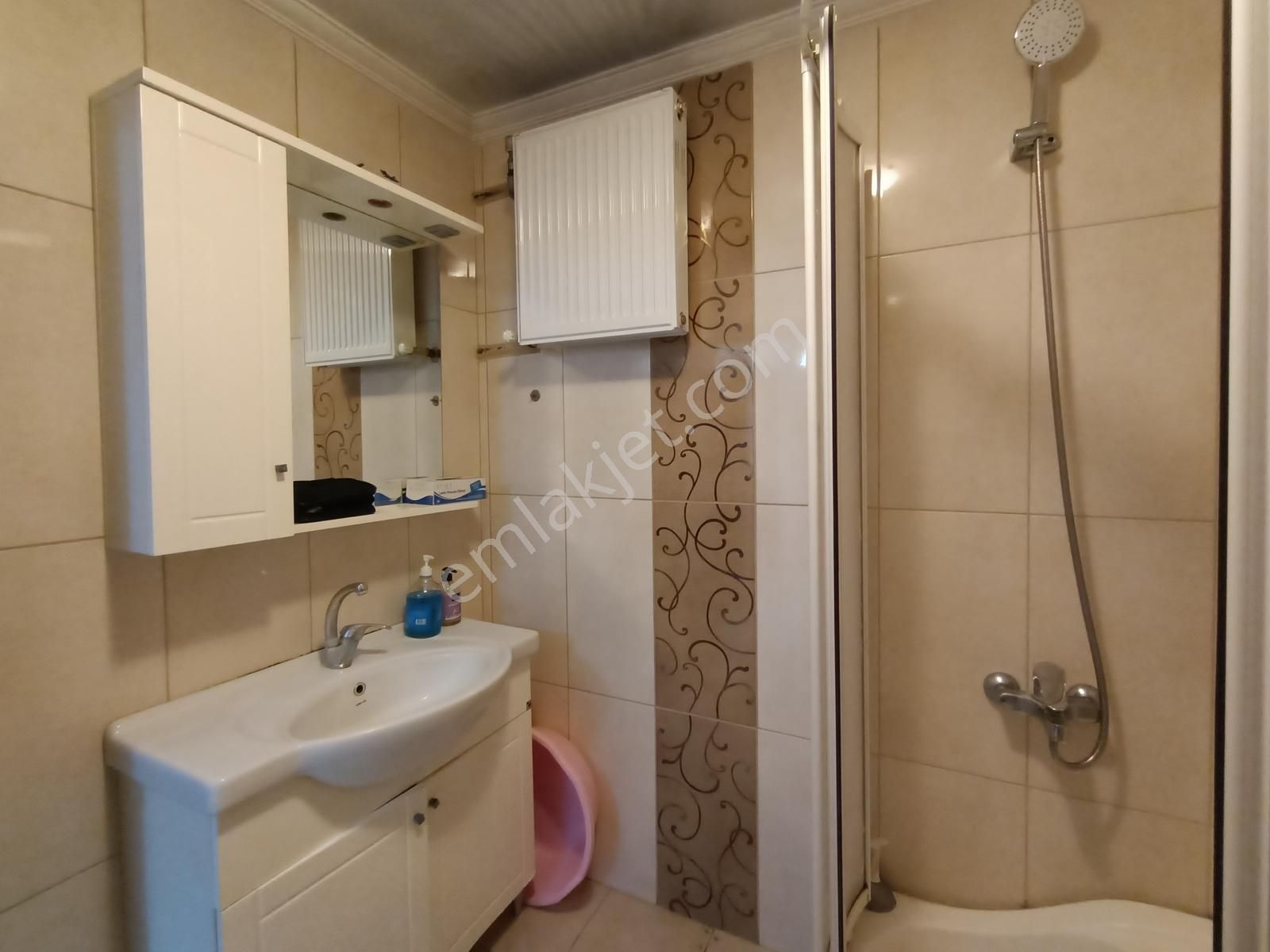 Dikmen Cad.üzeri/29 Mayıs Hast.yakını/ara Katta/tam Eşyalı/3+1 - Görsel 16