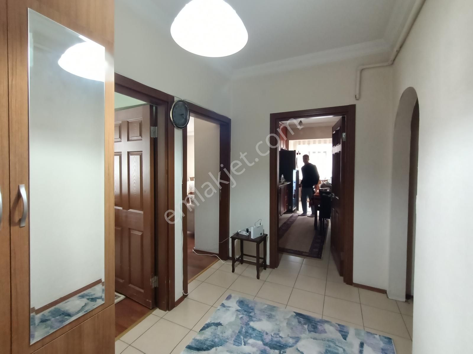 Dikmen Cad.üzeri/29 Mayıs Hast.yakını/ara Katta/tam Eşyalı/3+1 - Görsel 28