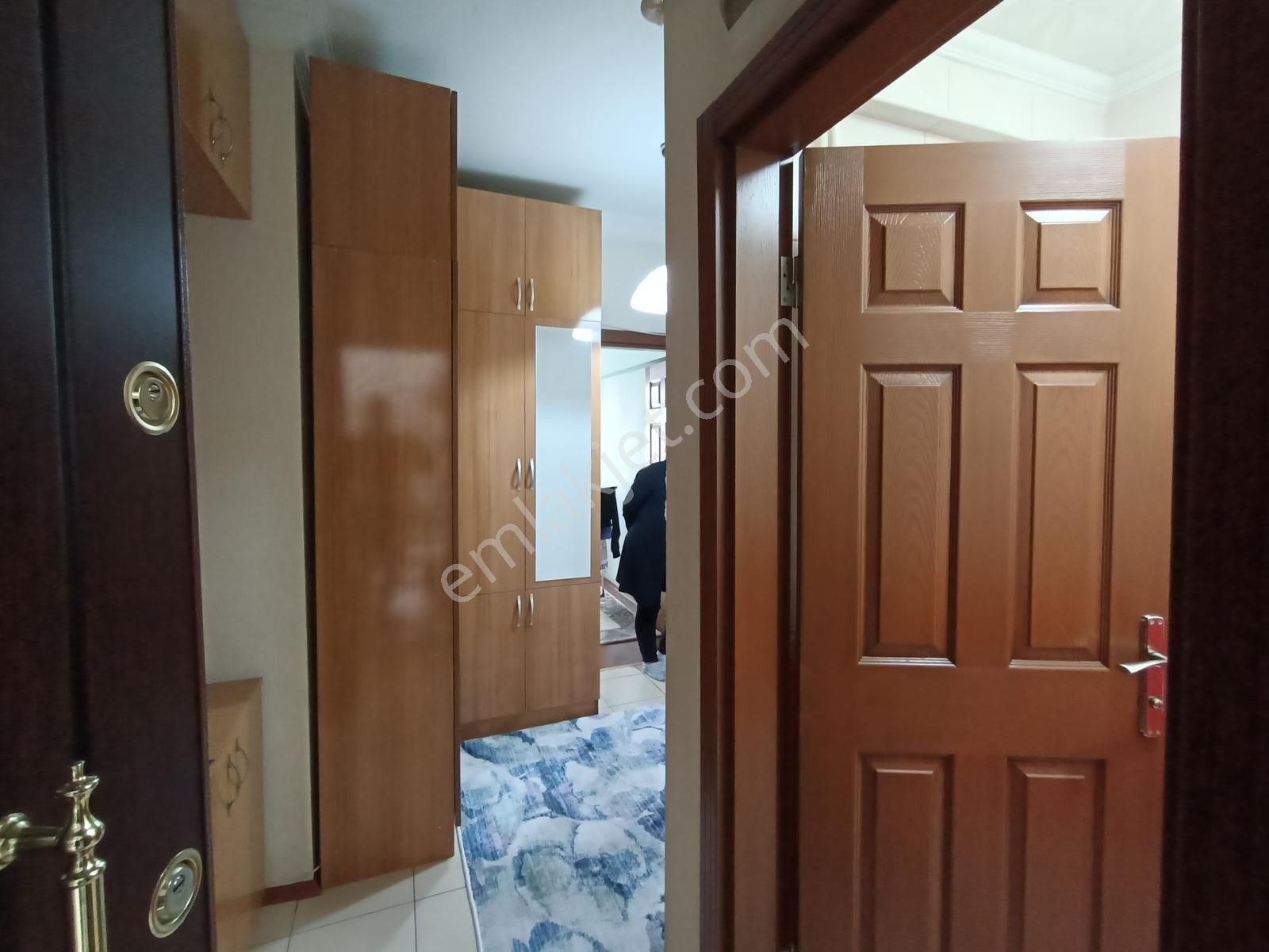 Dikmen Cad.üzeri/29 Mayıs Hast.yakını/ara Katta/tam Eşyalı/3+1 - Görsel 6