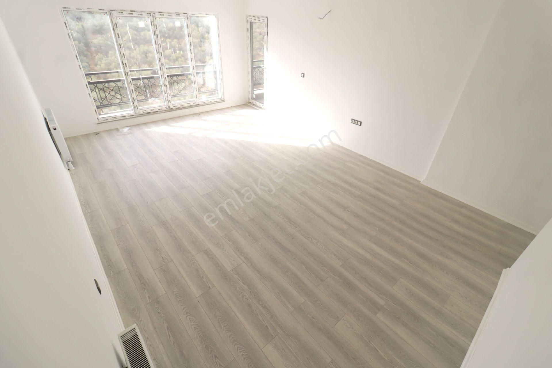 👉aygül'den Edremit Kadıköy'de Muhteşem Otoparklı Fitness Salonlu Saunalı Satılık Residence Daireler - Görsel 8