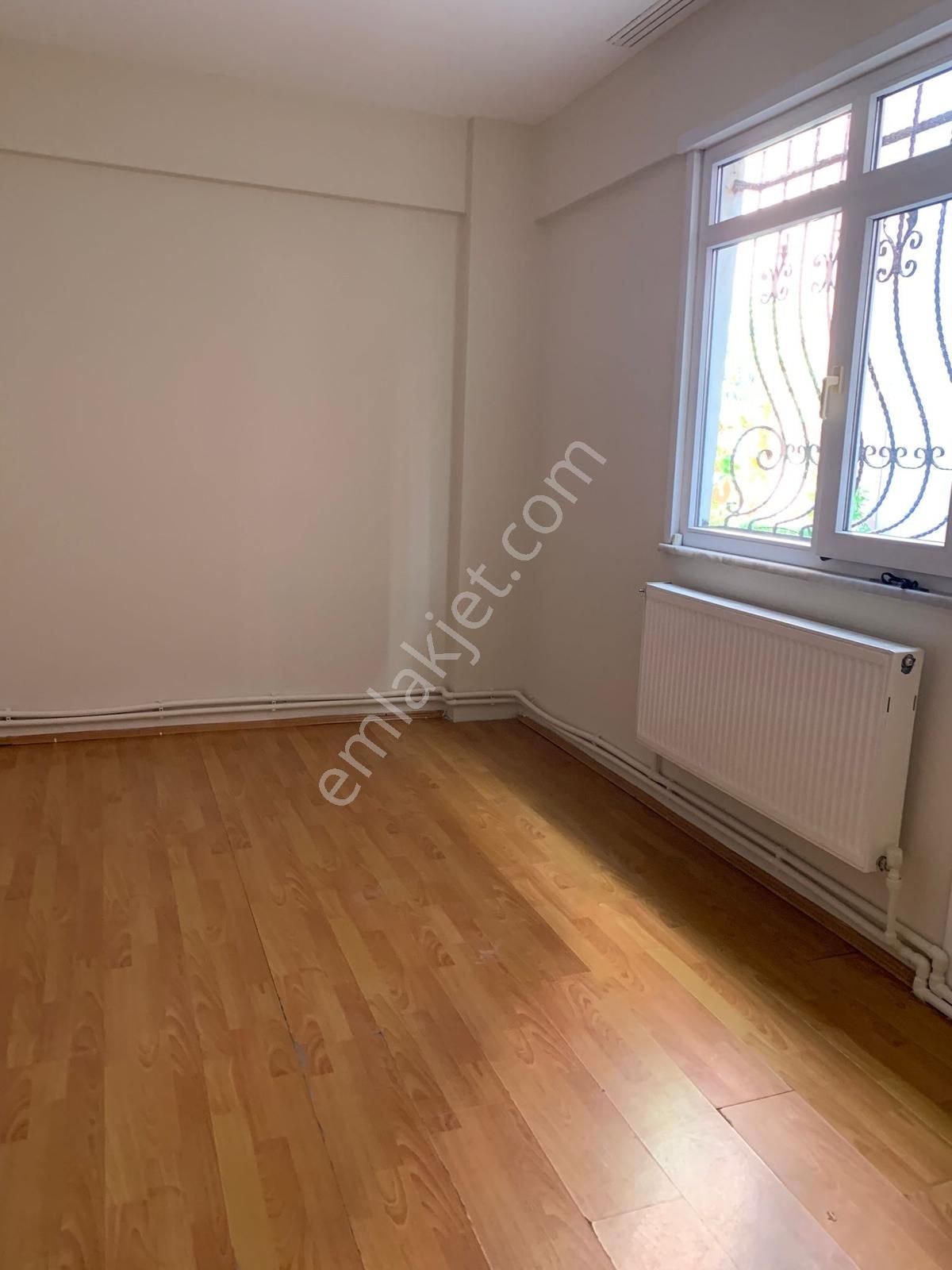 Metroya Yürüme Mesafesinde Ferah Kiralık Daire - Görsel 16